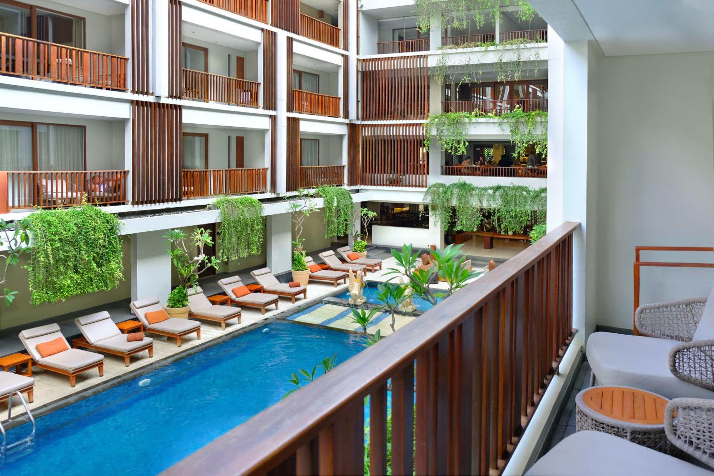 Deluxe Room Pool View Double Bed With Airport Transfer (Drop-Off)