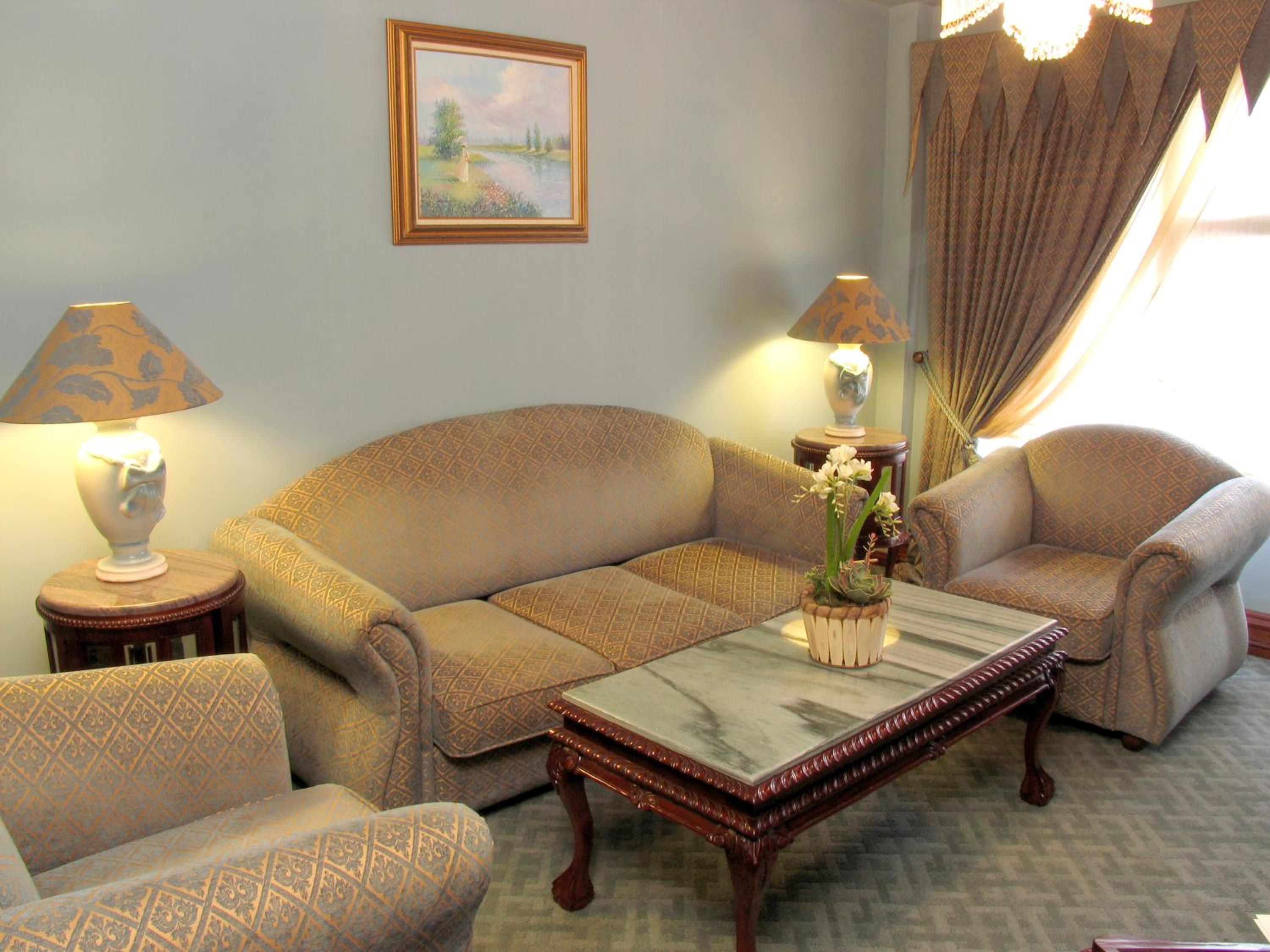 Suite with Free Parking photo 1