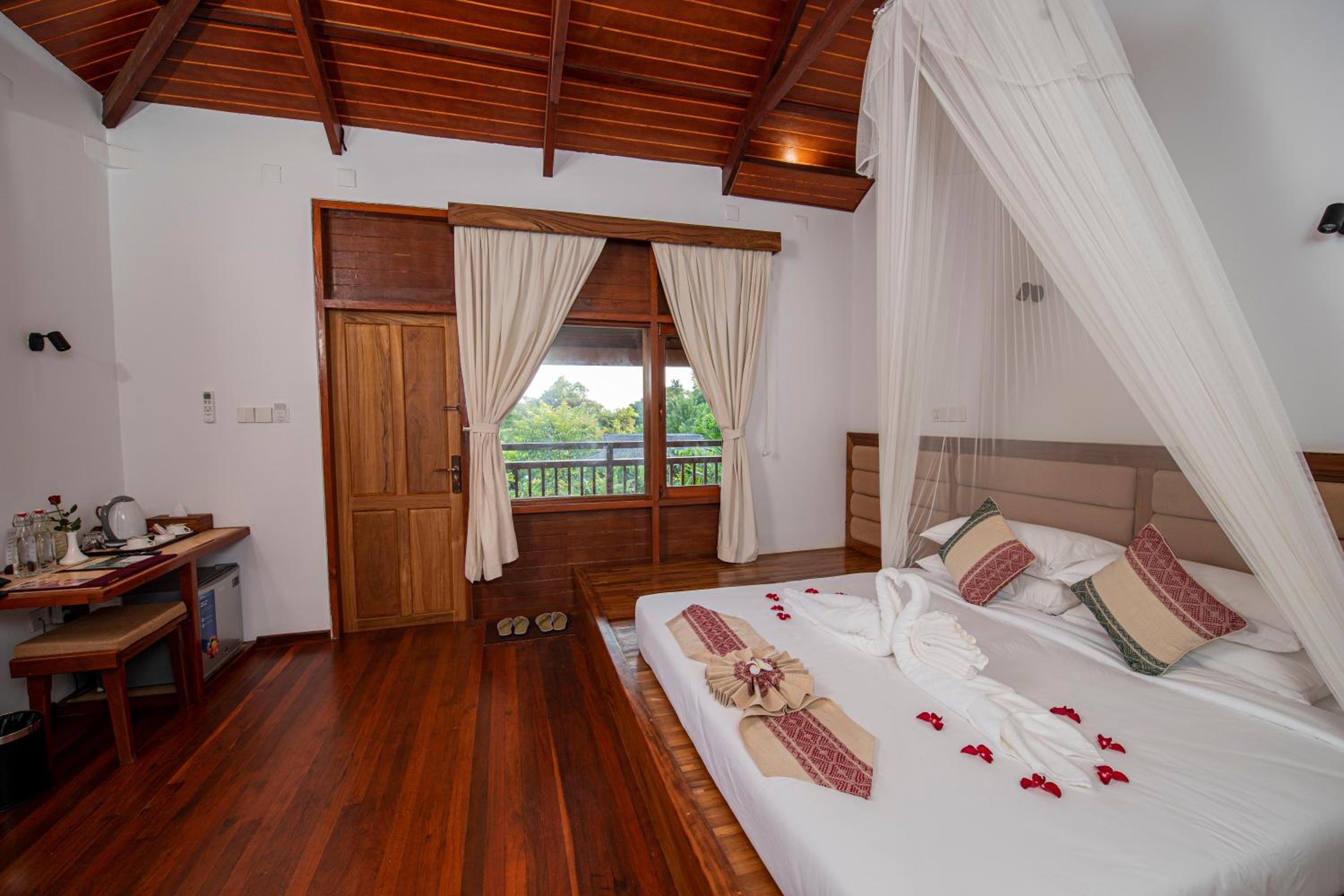 Deluxe Double or Twin Room with Balcony photo 1