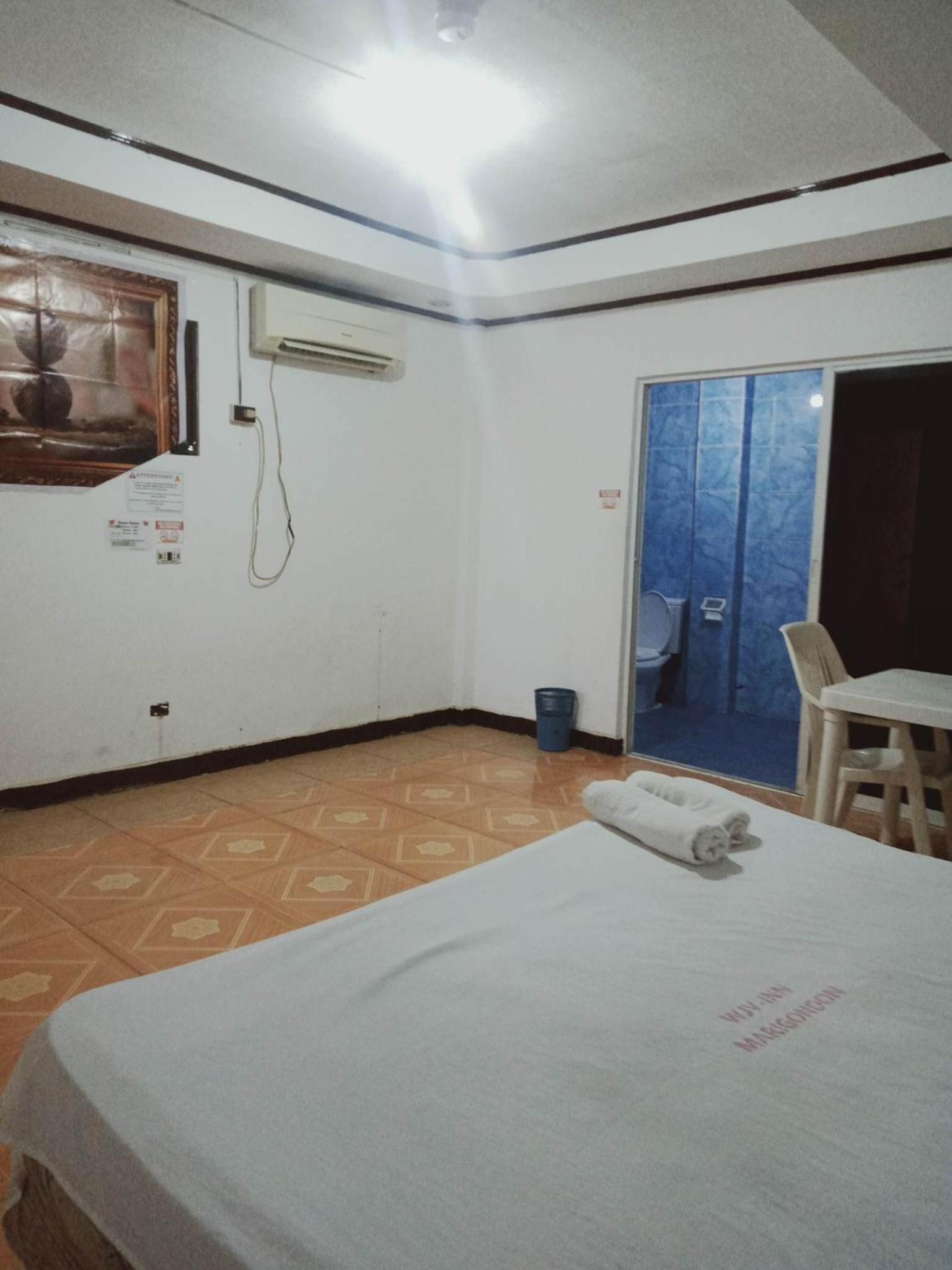 Deluxe Twin Room photo 3