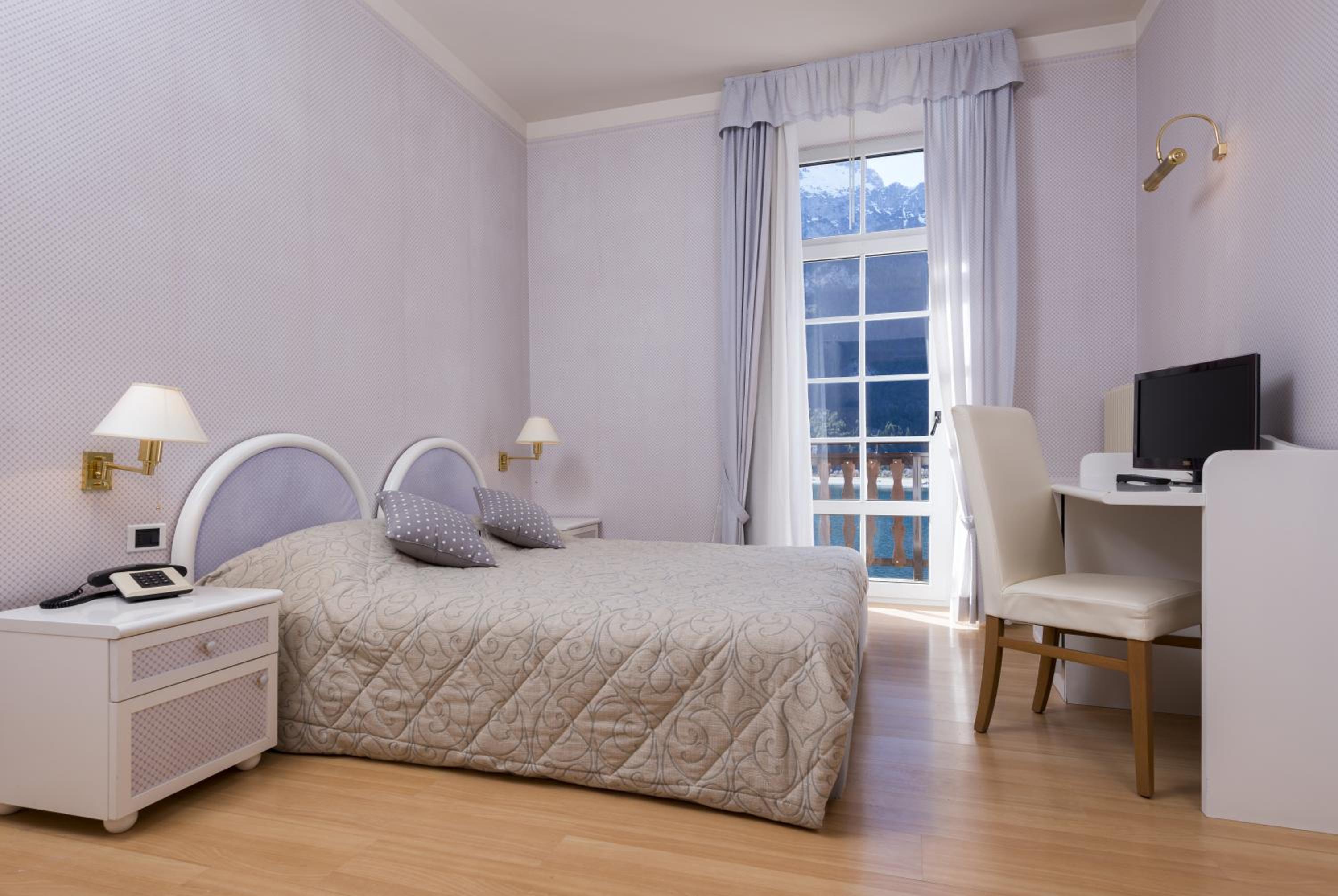 Double or Twin Room photo 1