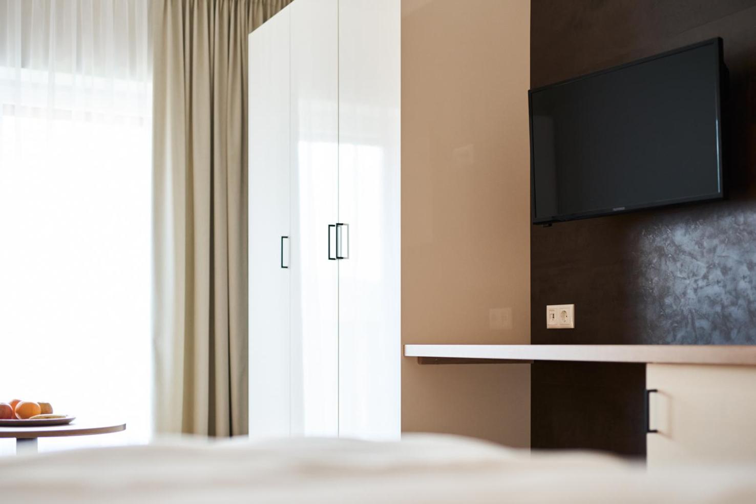 Double Room with Balcony photo 3