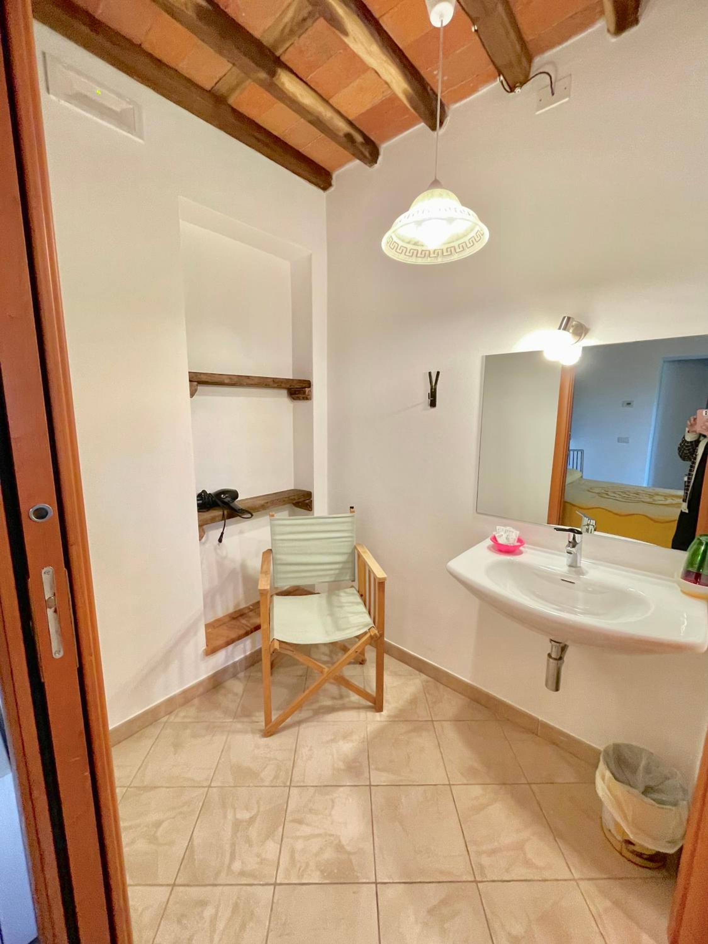 Double Room - Photo 3