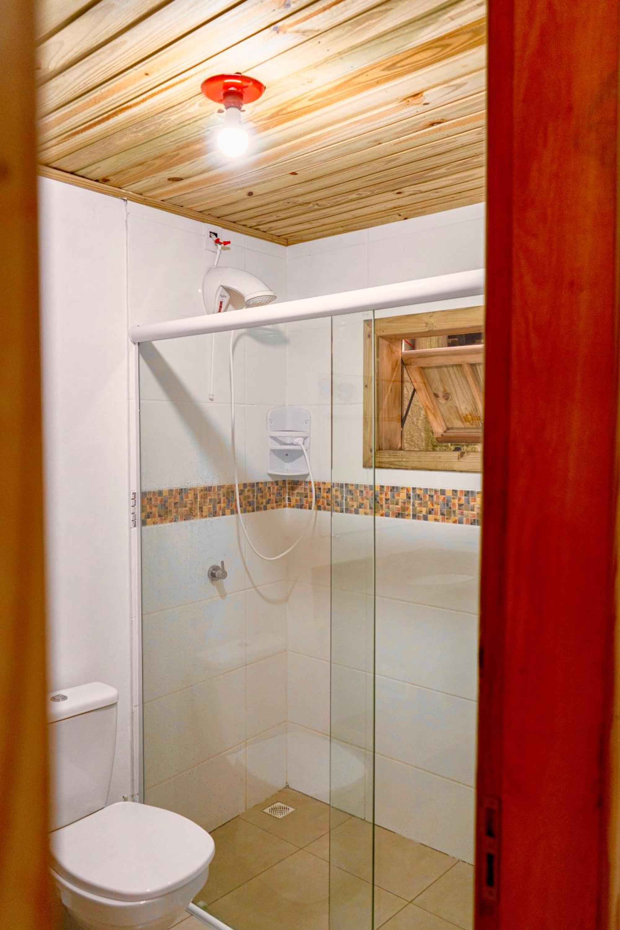 One-Bedroom Chalet - Photo 9