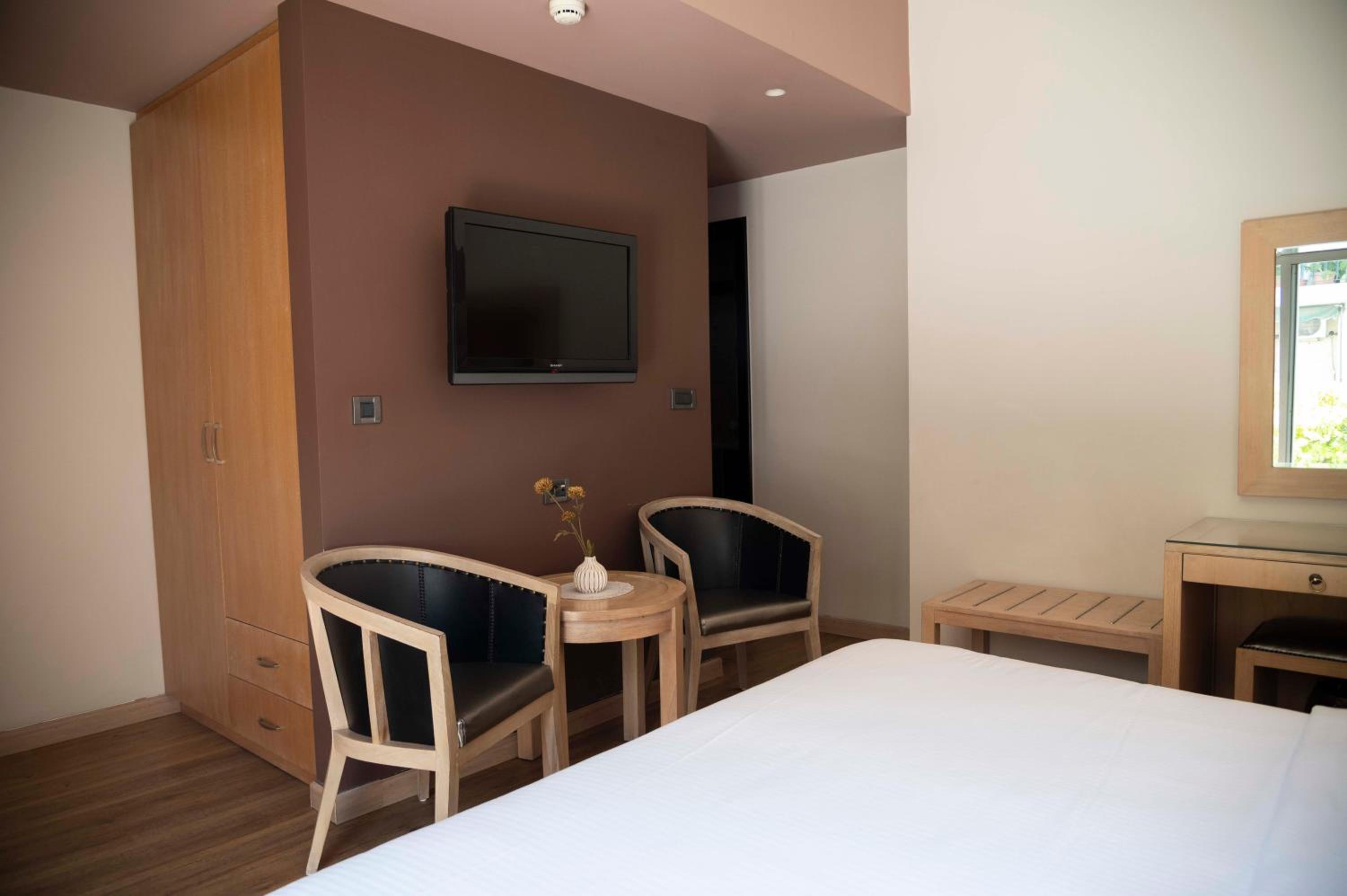 Deluxe Double Room photo 3