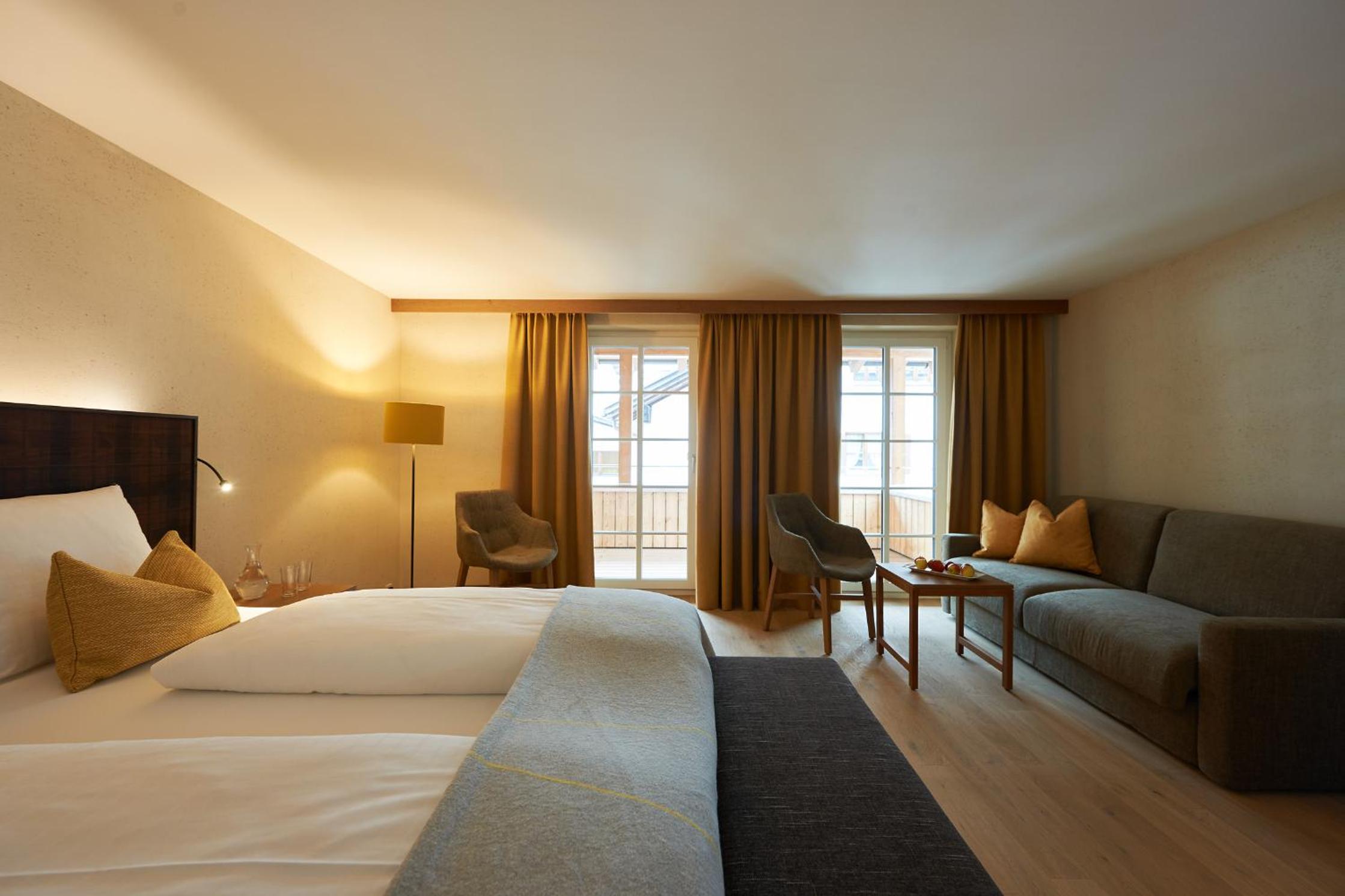 Deluxe Junior Suite photo 1