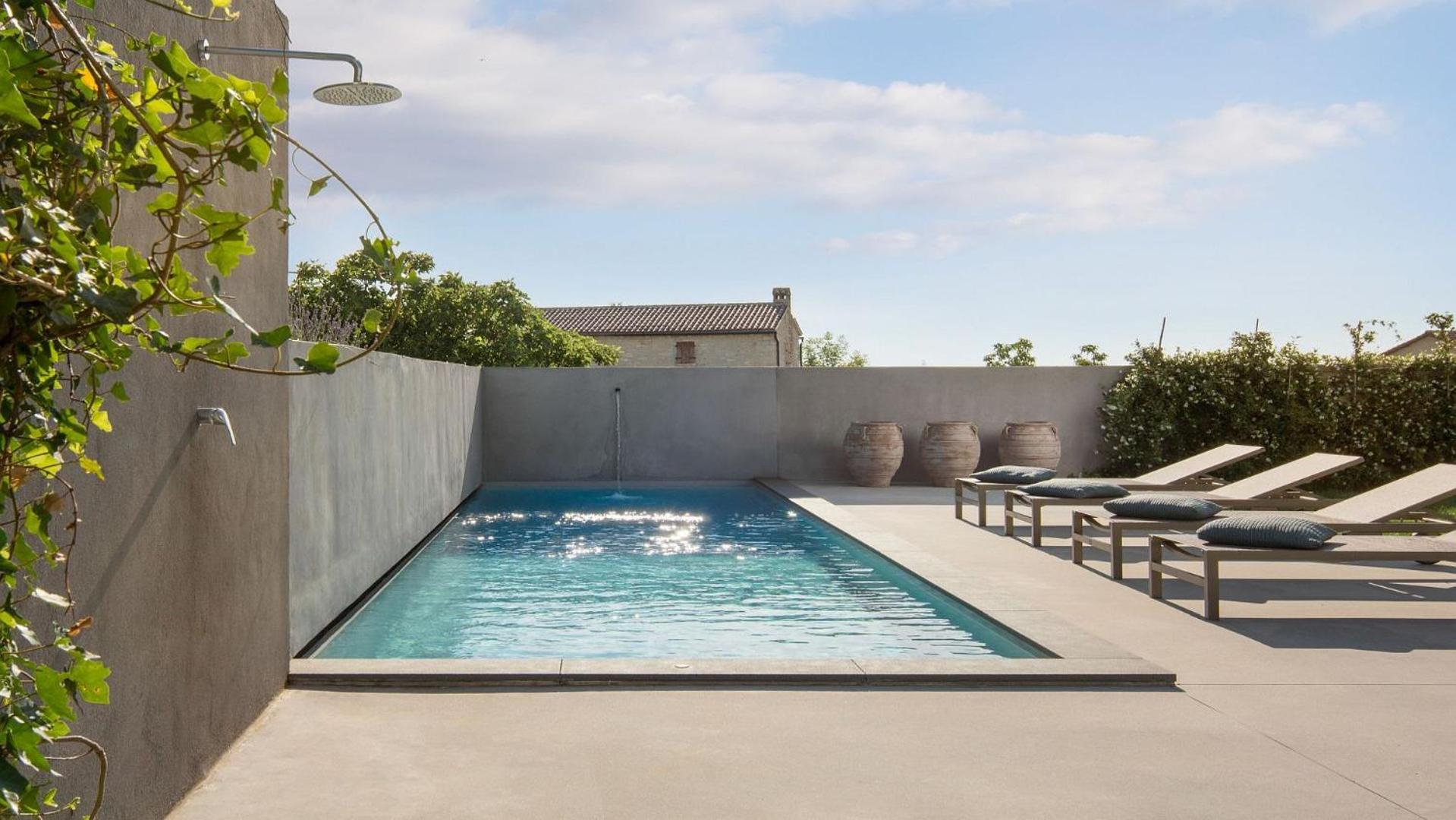 Villa photo 3