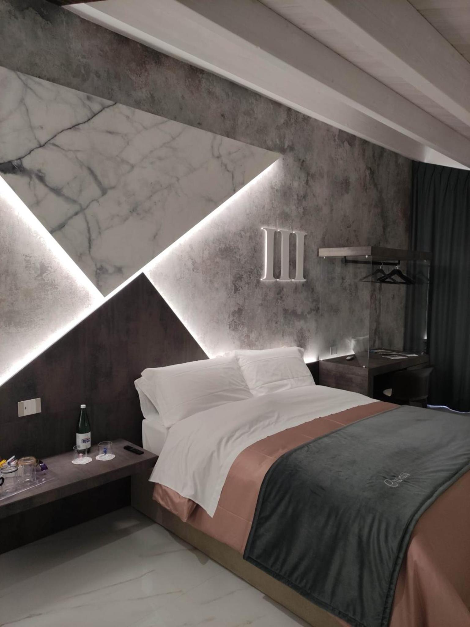 Superior Queen Room - Photo 1