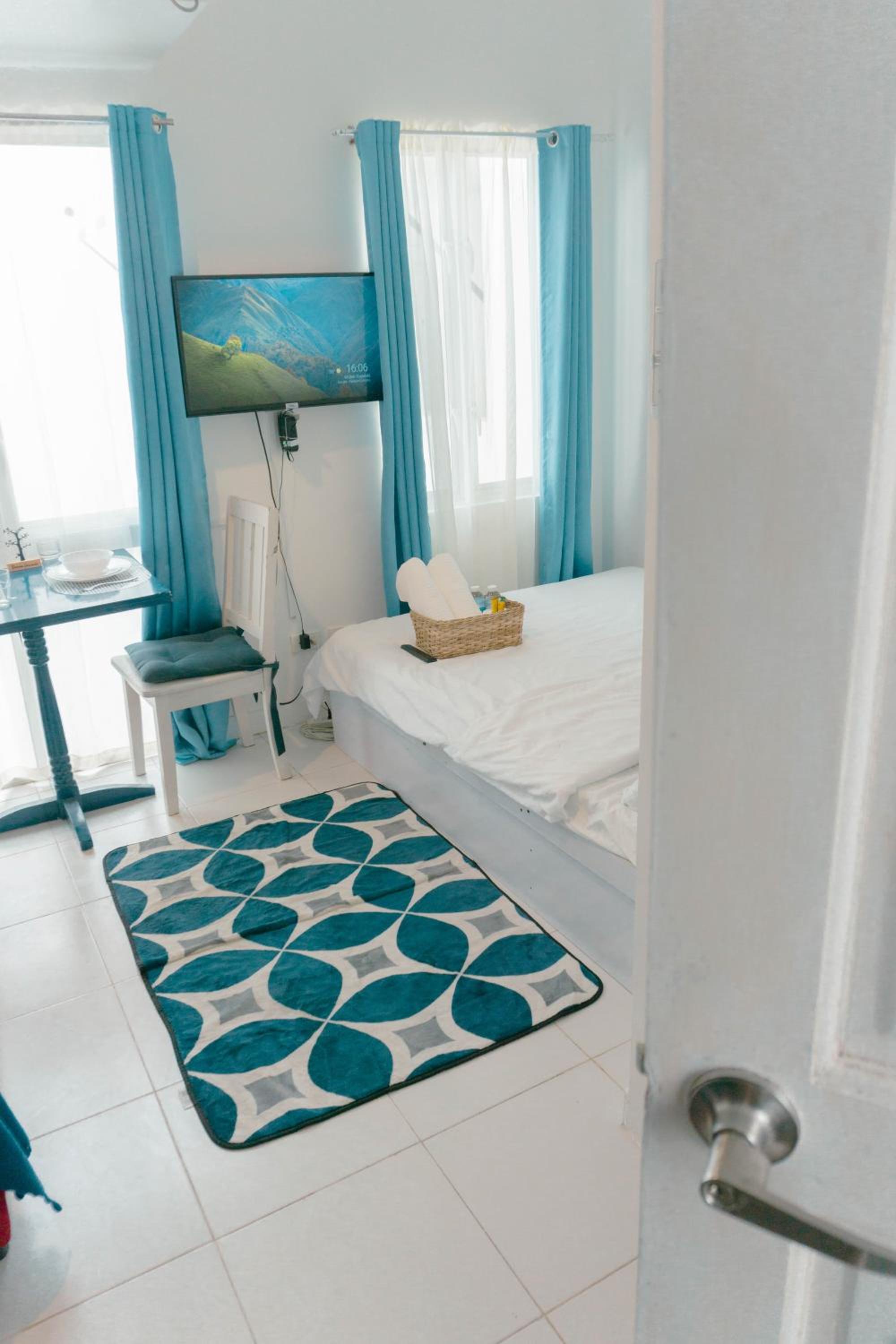 Double Room with Garden View - Photo 21