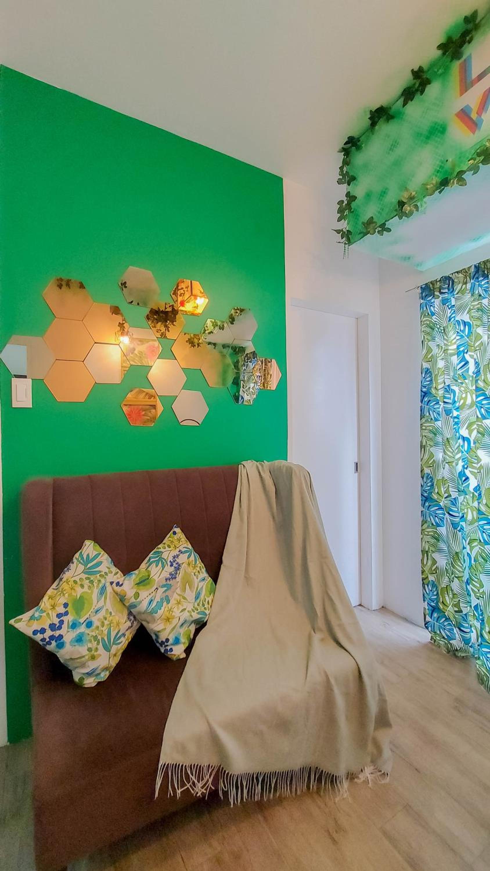 Two-Bedroom Apartment - Photo 12