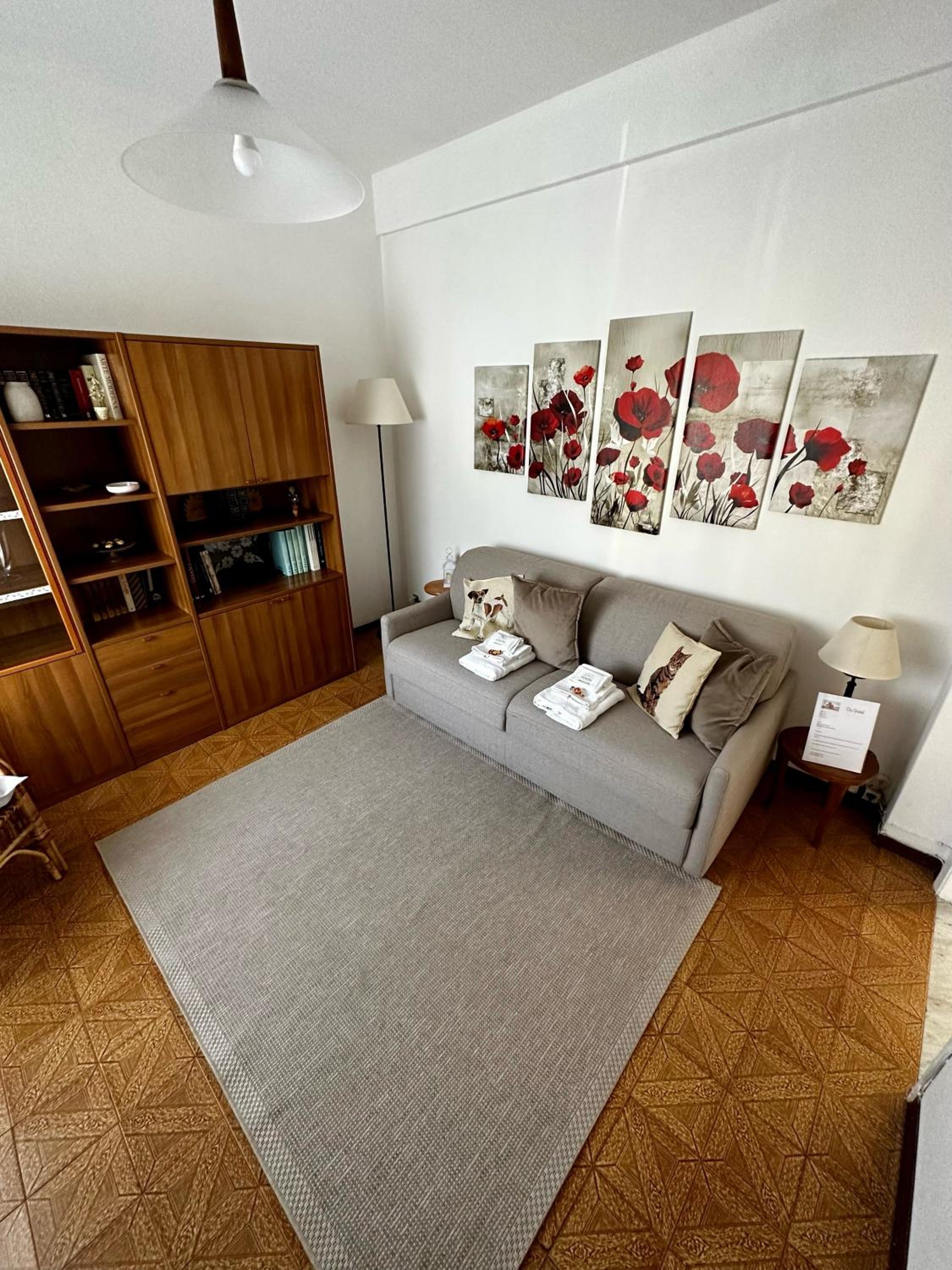 Two-Bedroom Apartment photo 2