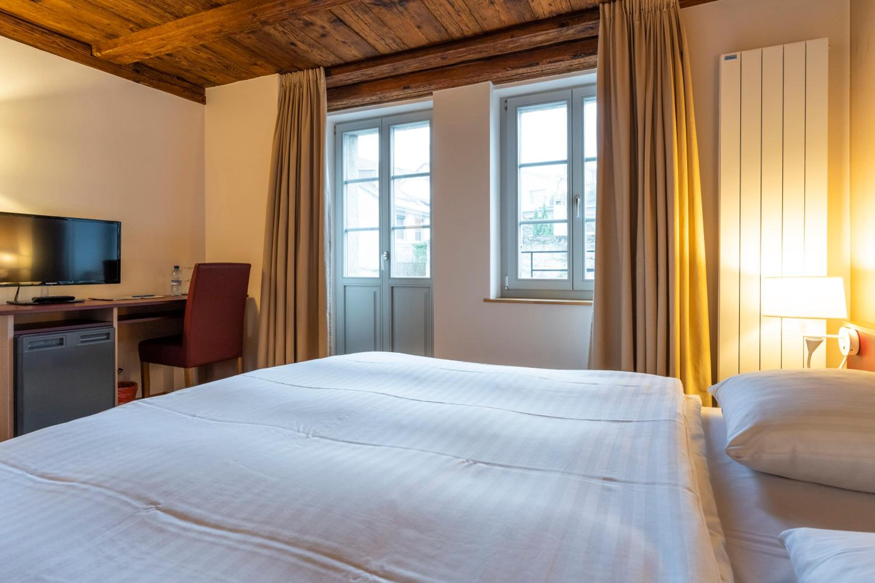 Double Room - Photo 1
