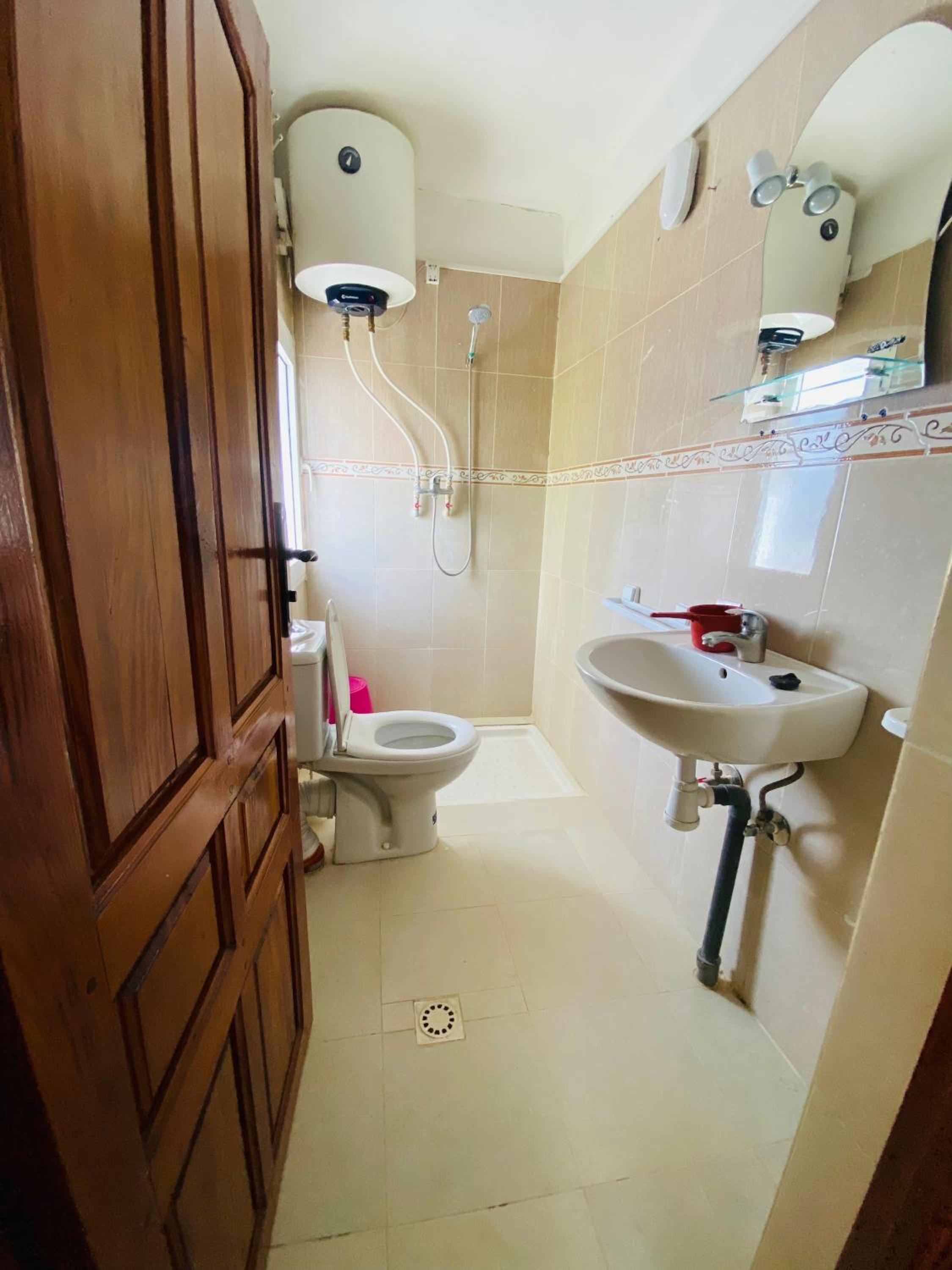 Double Room - Photo 2