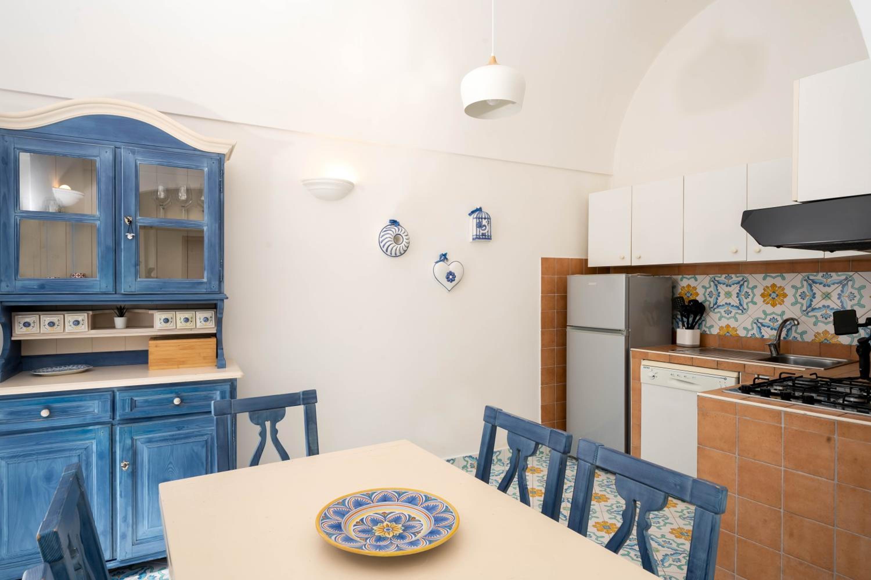 Two-Bedroom Apartment with Sea View photo 2
