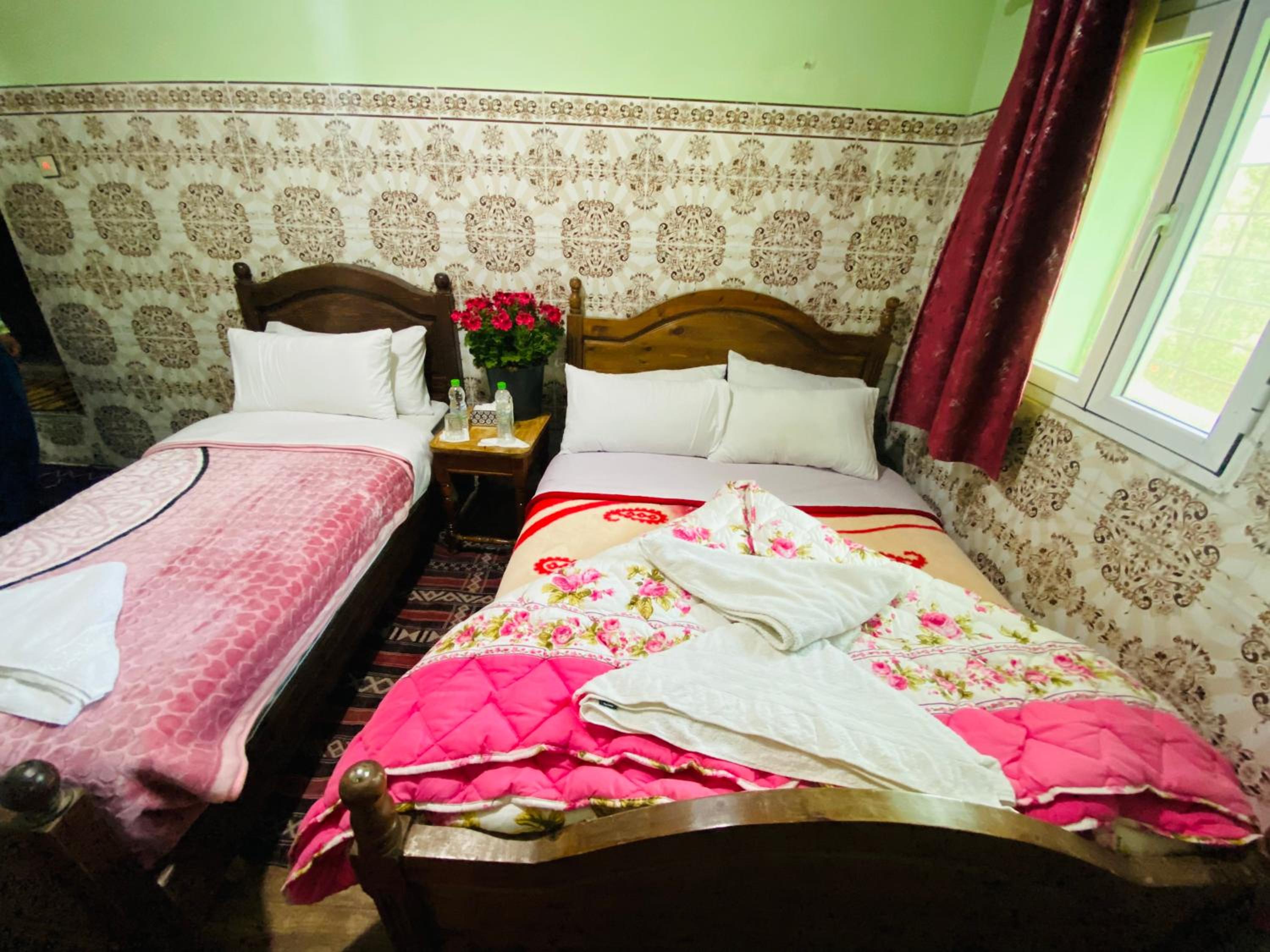 Triple Room - Photo 12