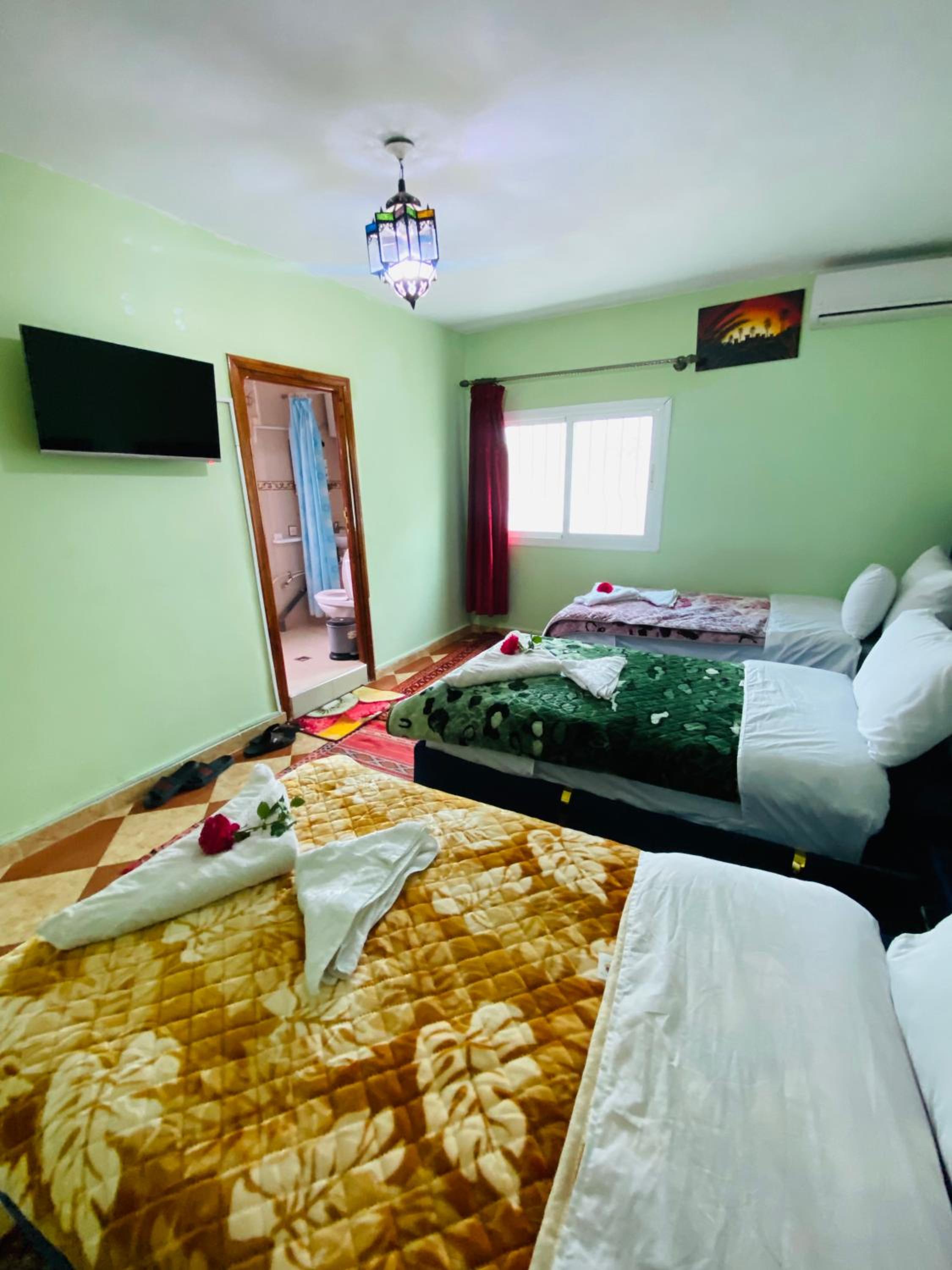 Triple Room - Photo 7