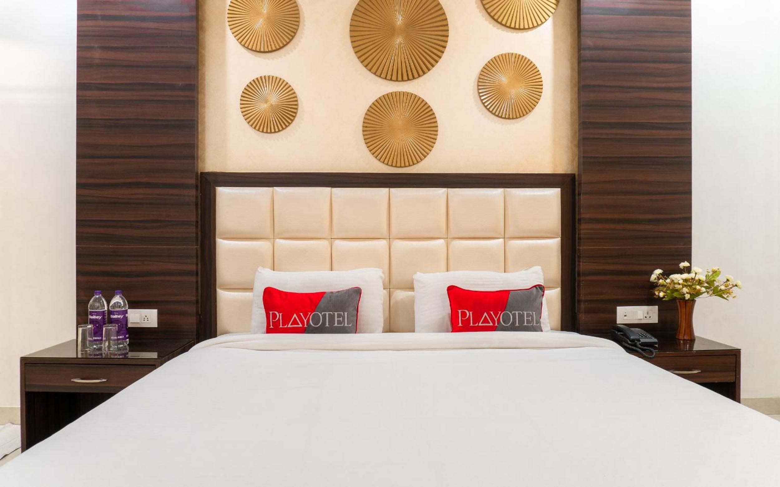 Deluxe Room - Photo 3