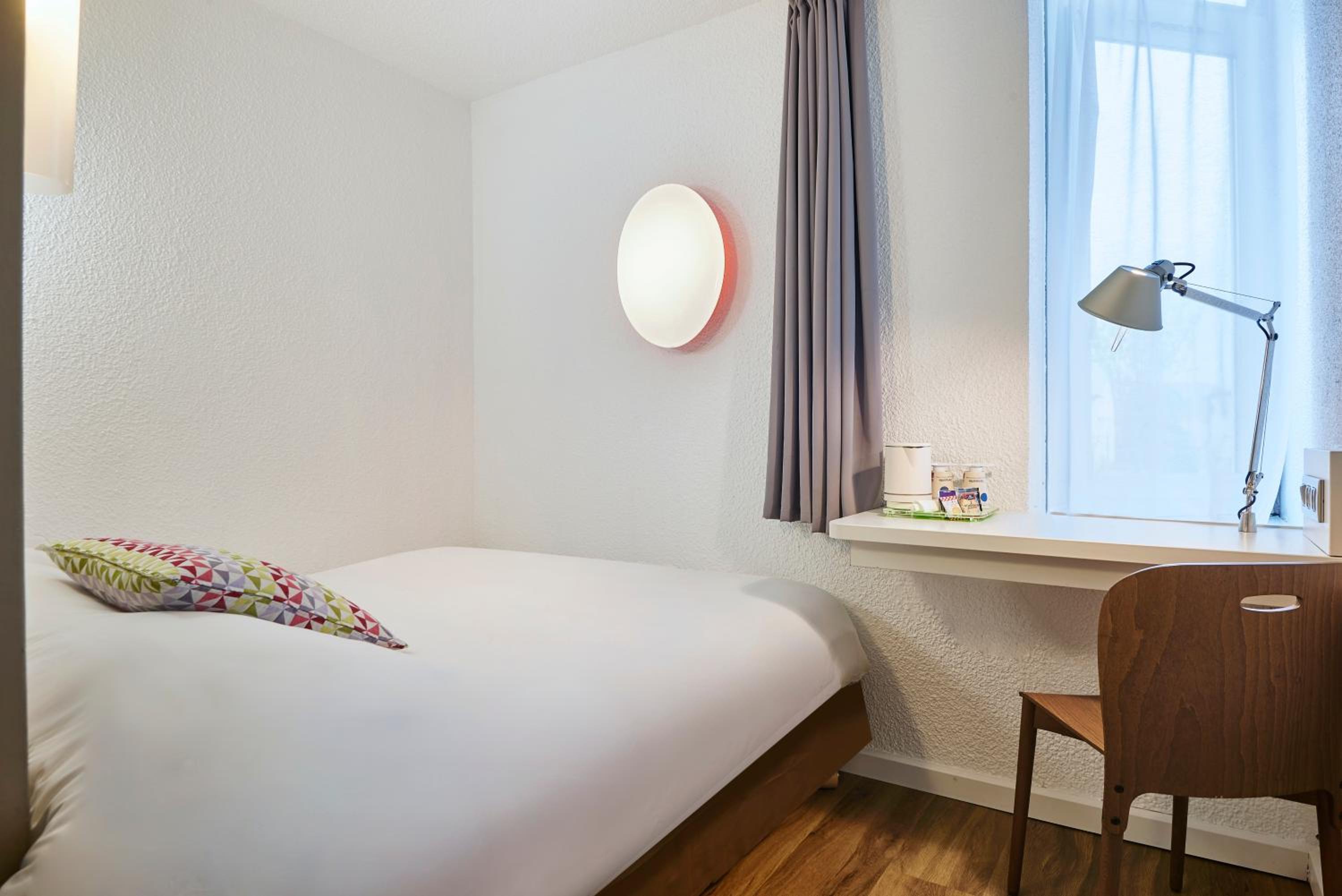 Double Room With One Double Bed photo 3