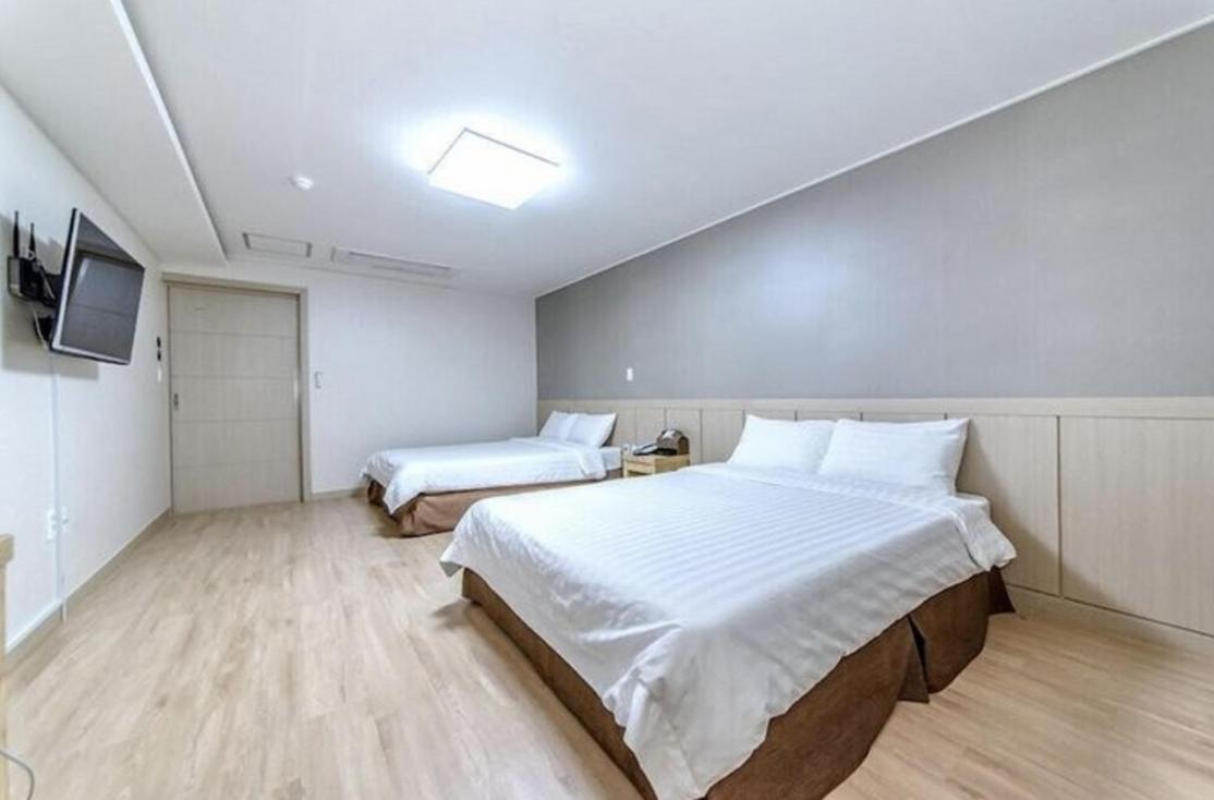 Deluxe Twin Room - No Parking - Photo 4