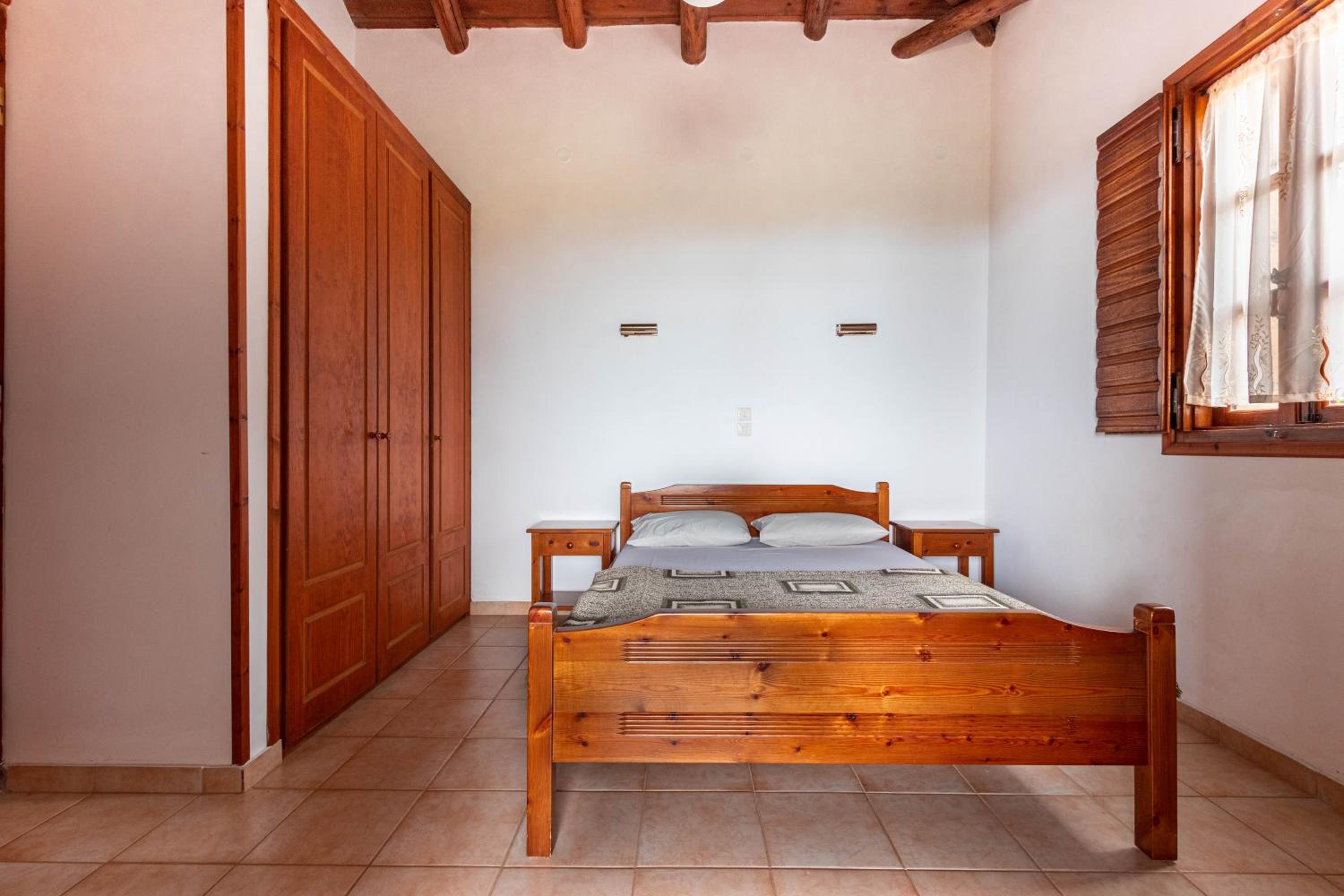 One-Bedroom House photo 2