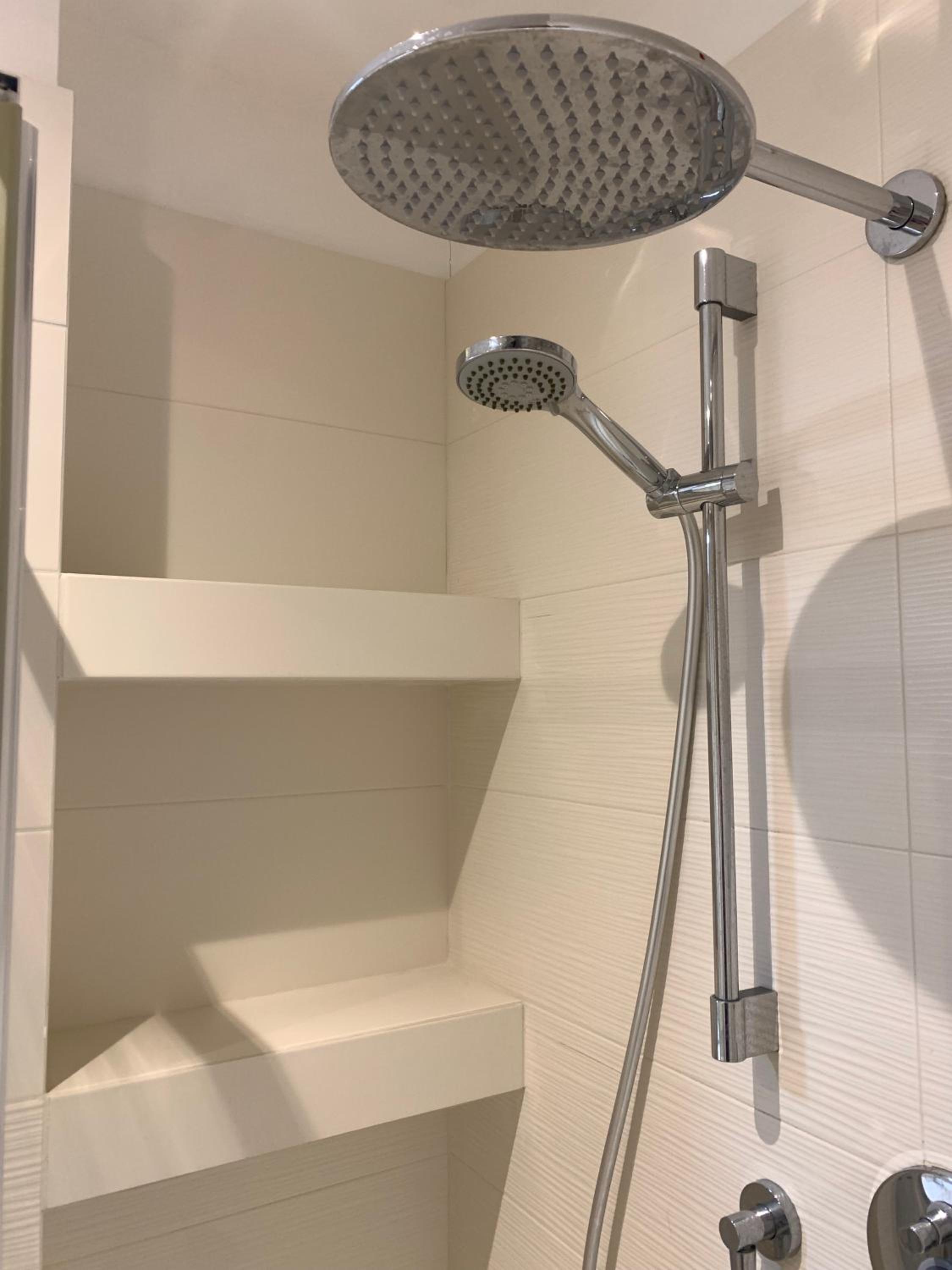 Large Single Room photo 2
