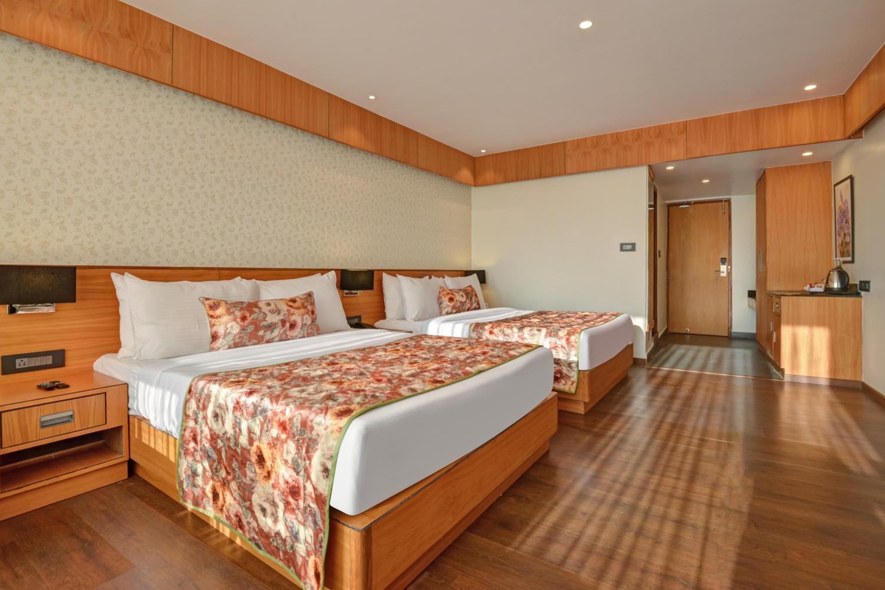 Premium Family Suite  photo 3