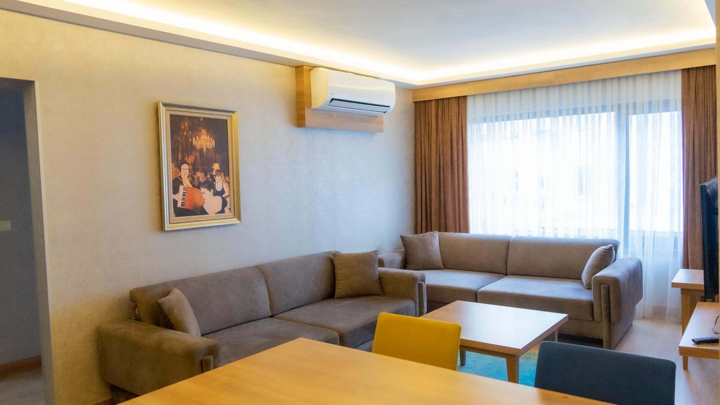 Two-Bedroom Apartment - Photo 10