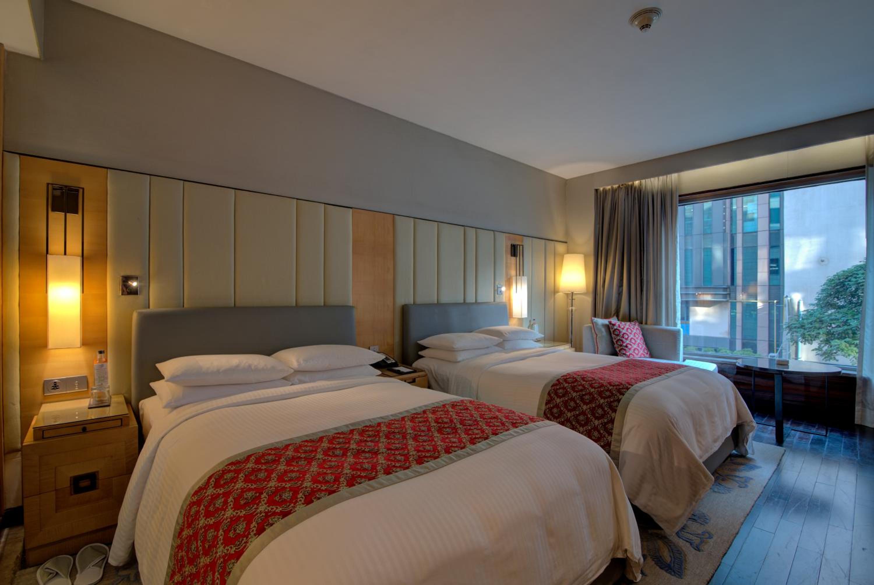 Twin Guest Room - High Floor - Photo 5