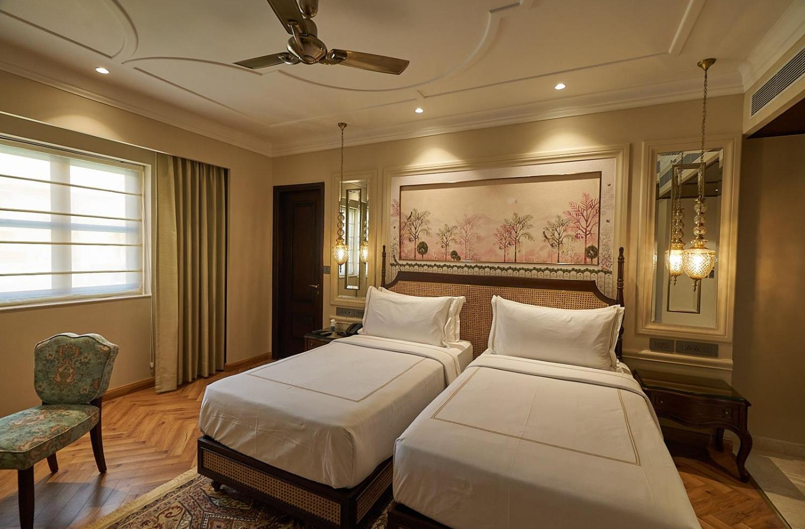 Palace Room Twin - Photo 6