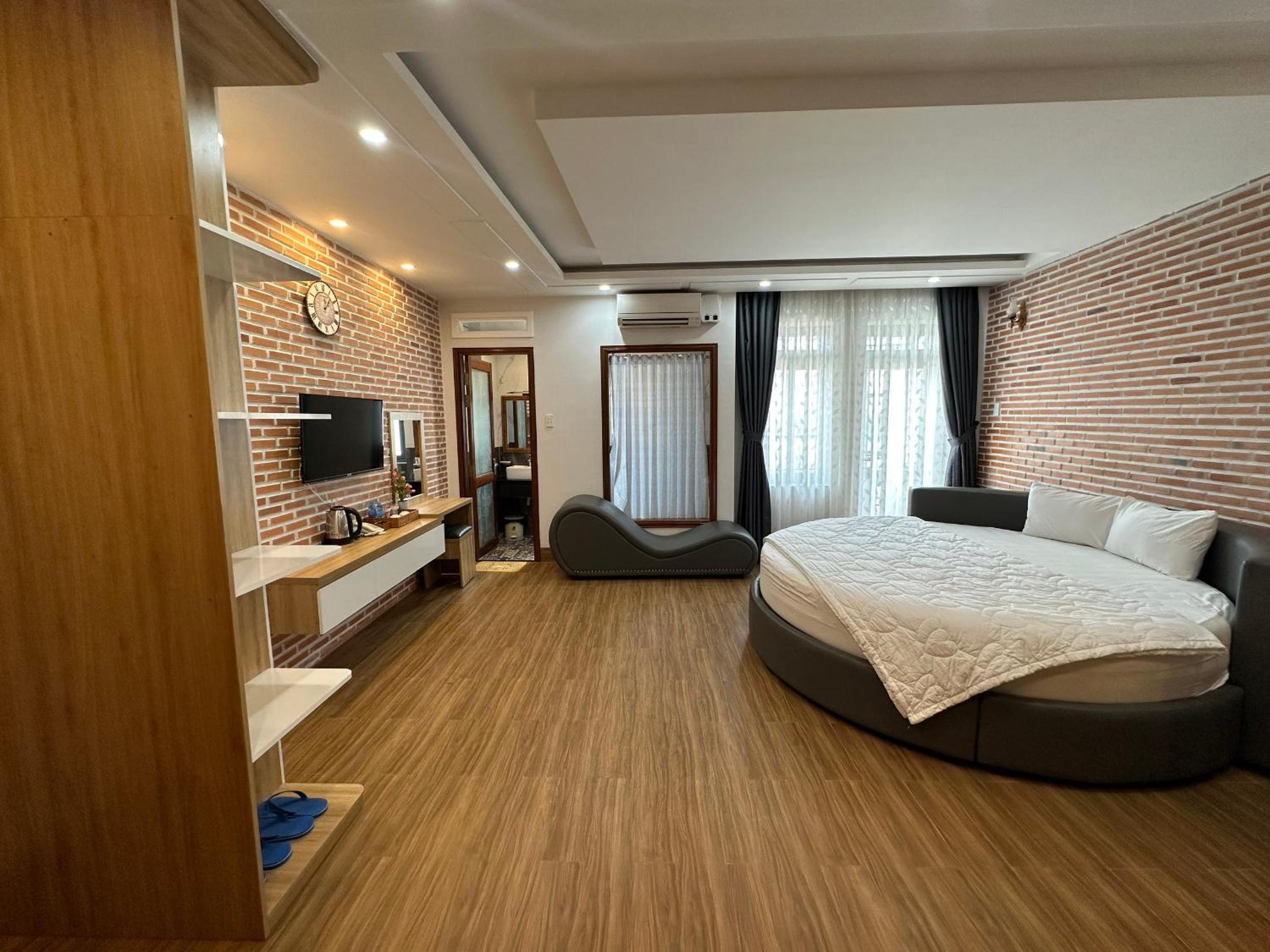 Deluxe Apartment - Photo 6