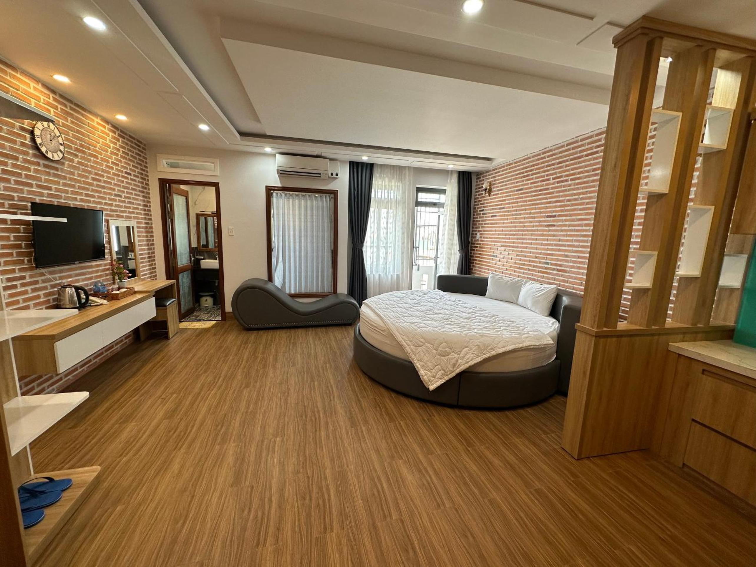 Deluxe Apartment - Photo 1