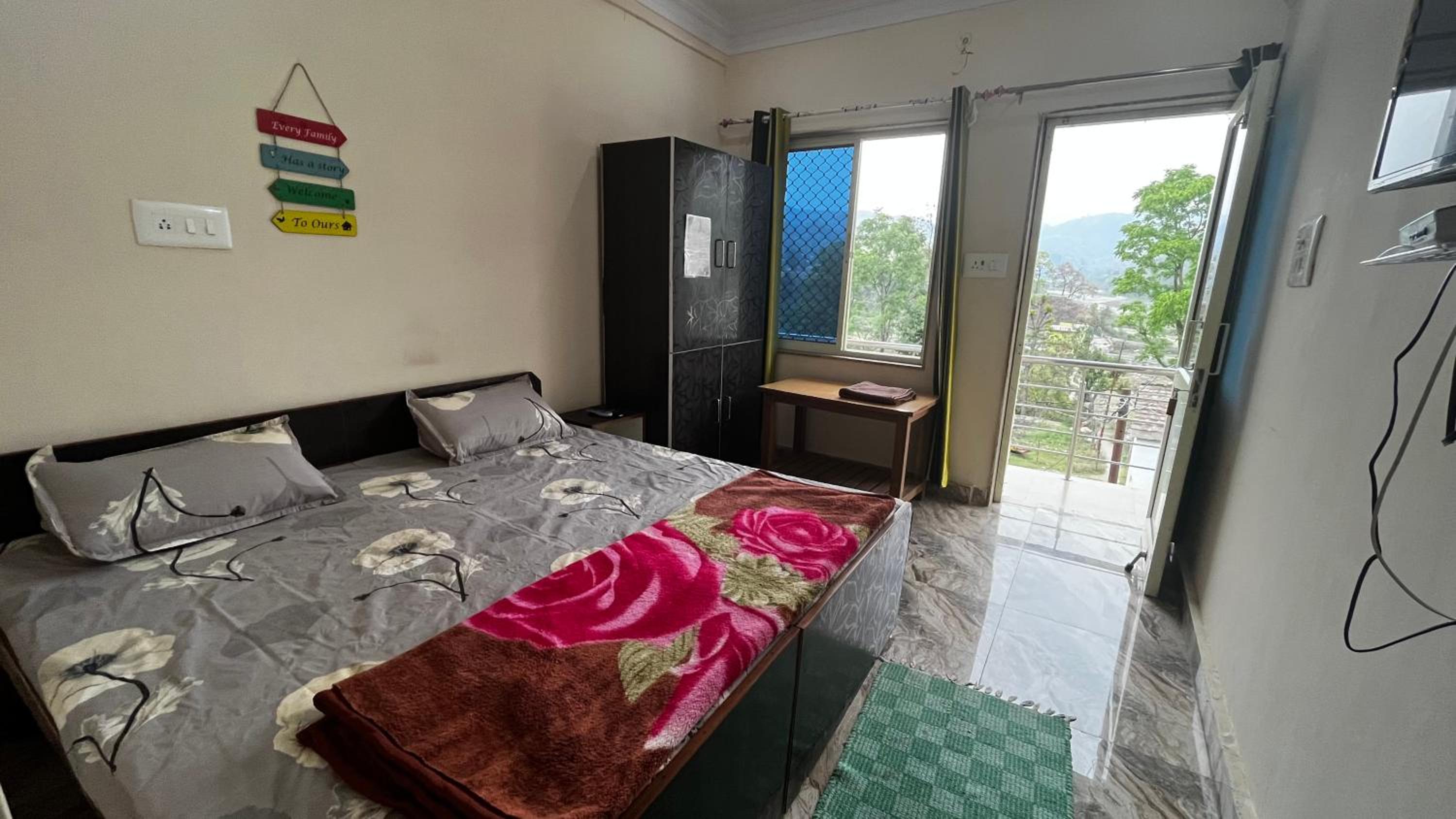 Standard Double Room photo 3