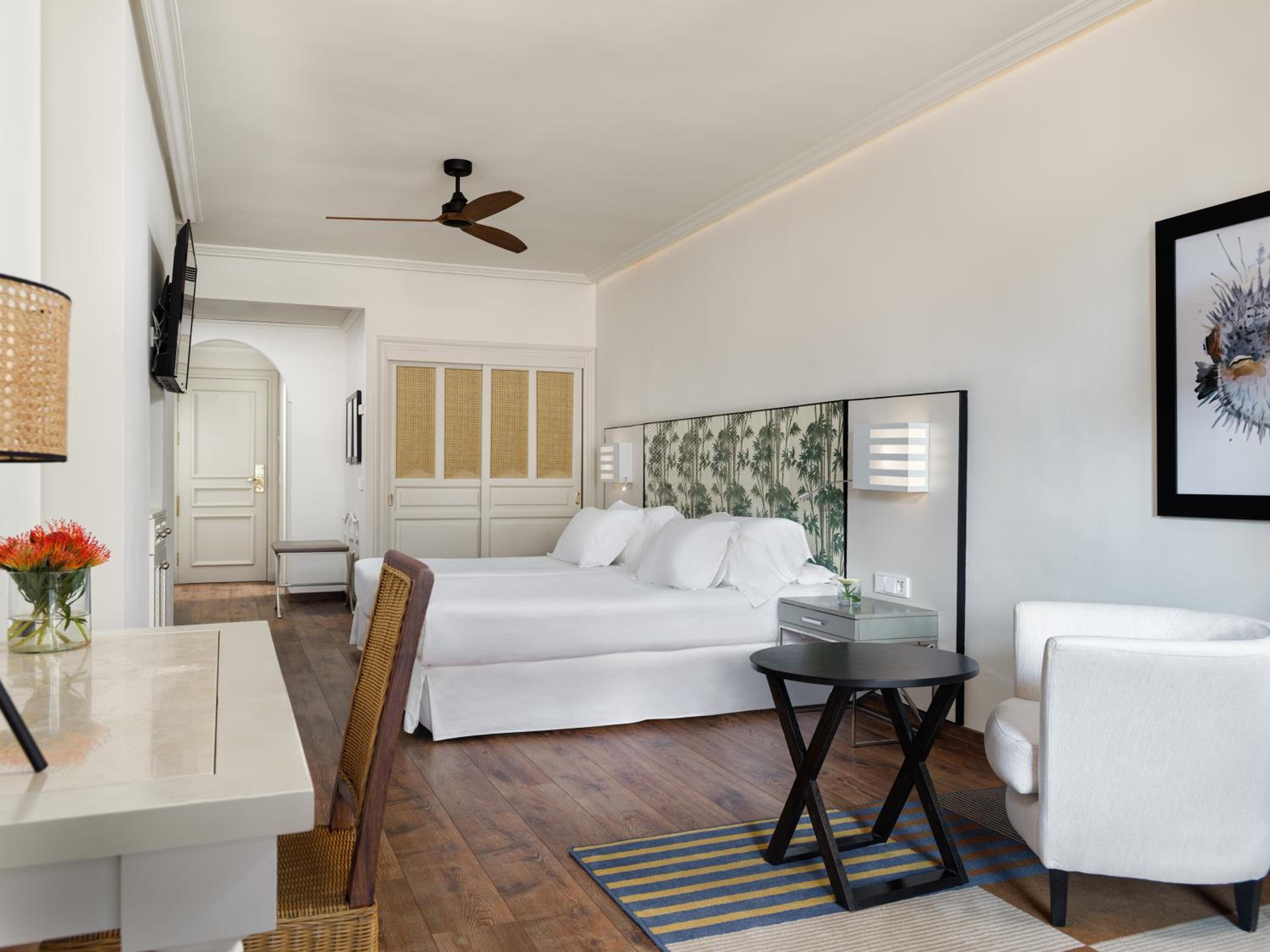 Double Room (1 Adult)