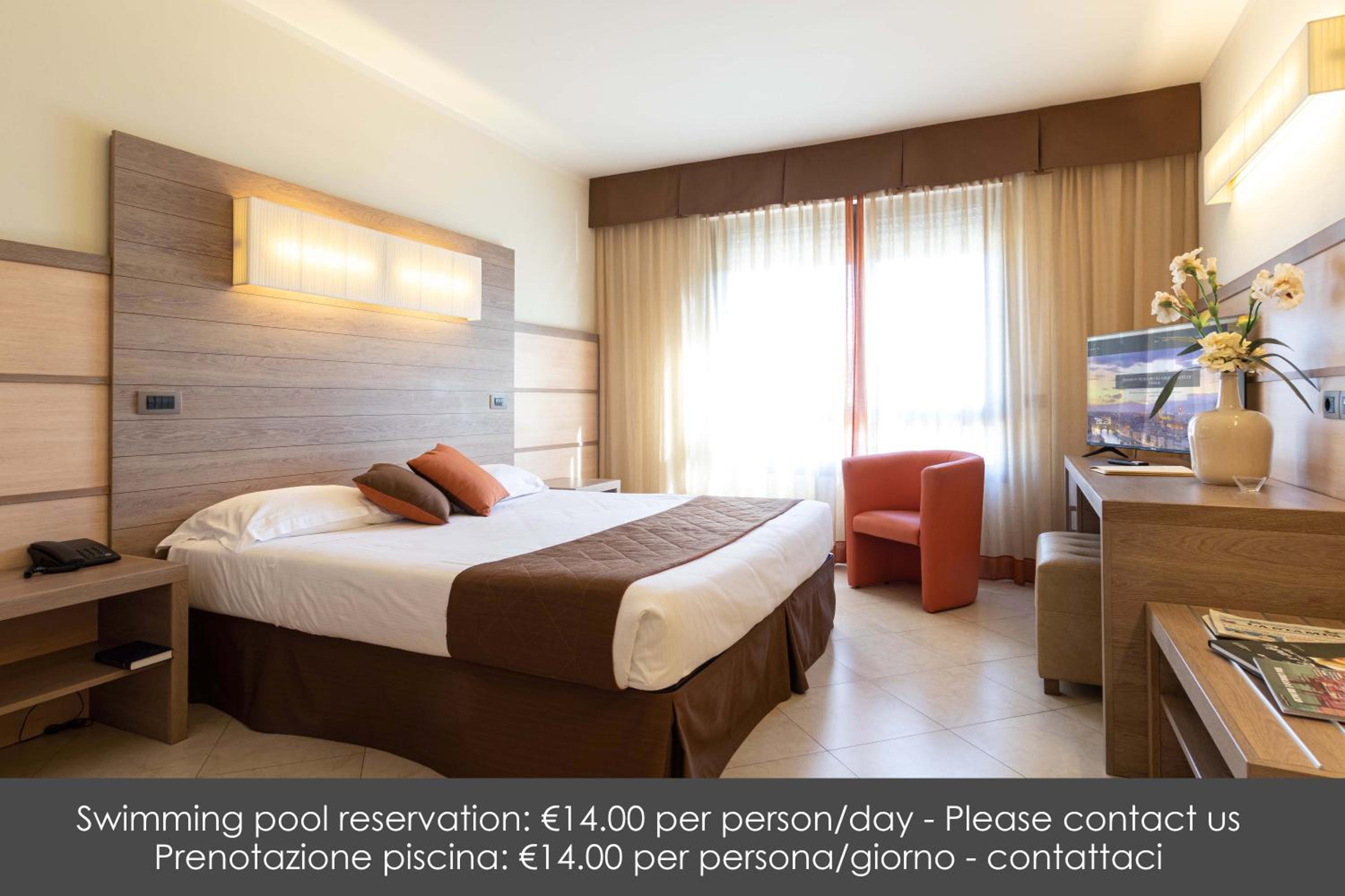 Double Room - Photo 1