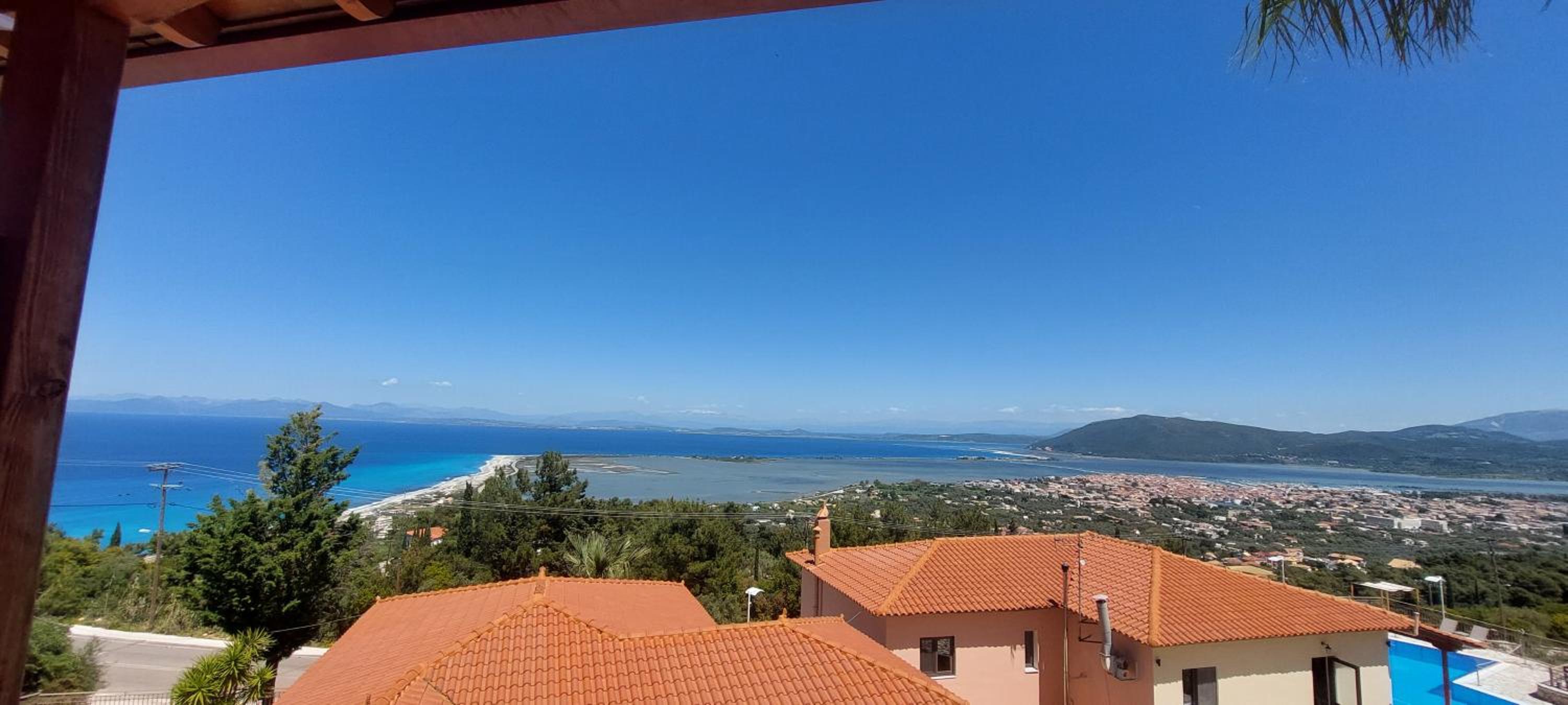 Double Room with Balcony and Sea View photo 3