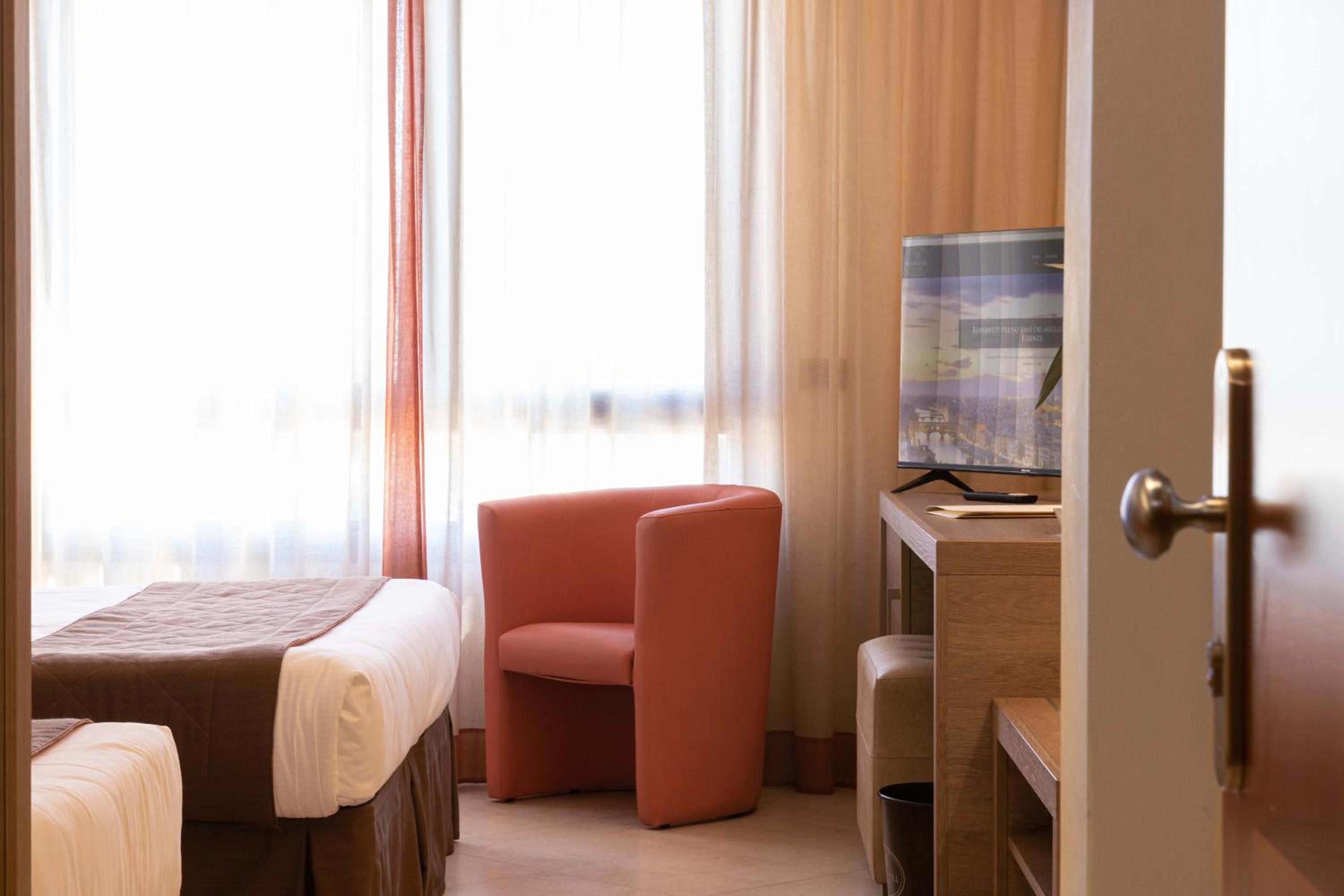 Double Room - Photo 4