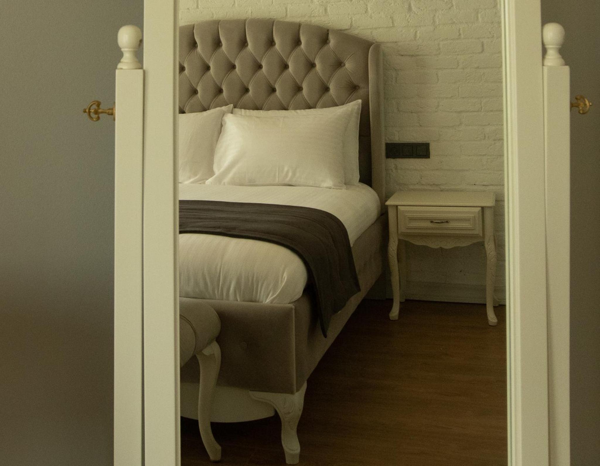 Superior Queen Room photo 1