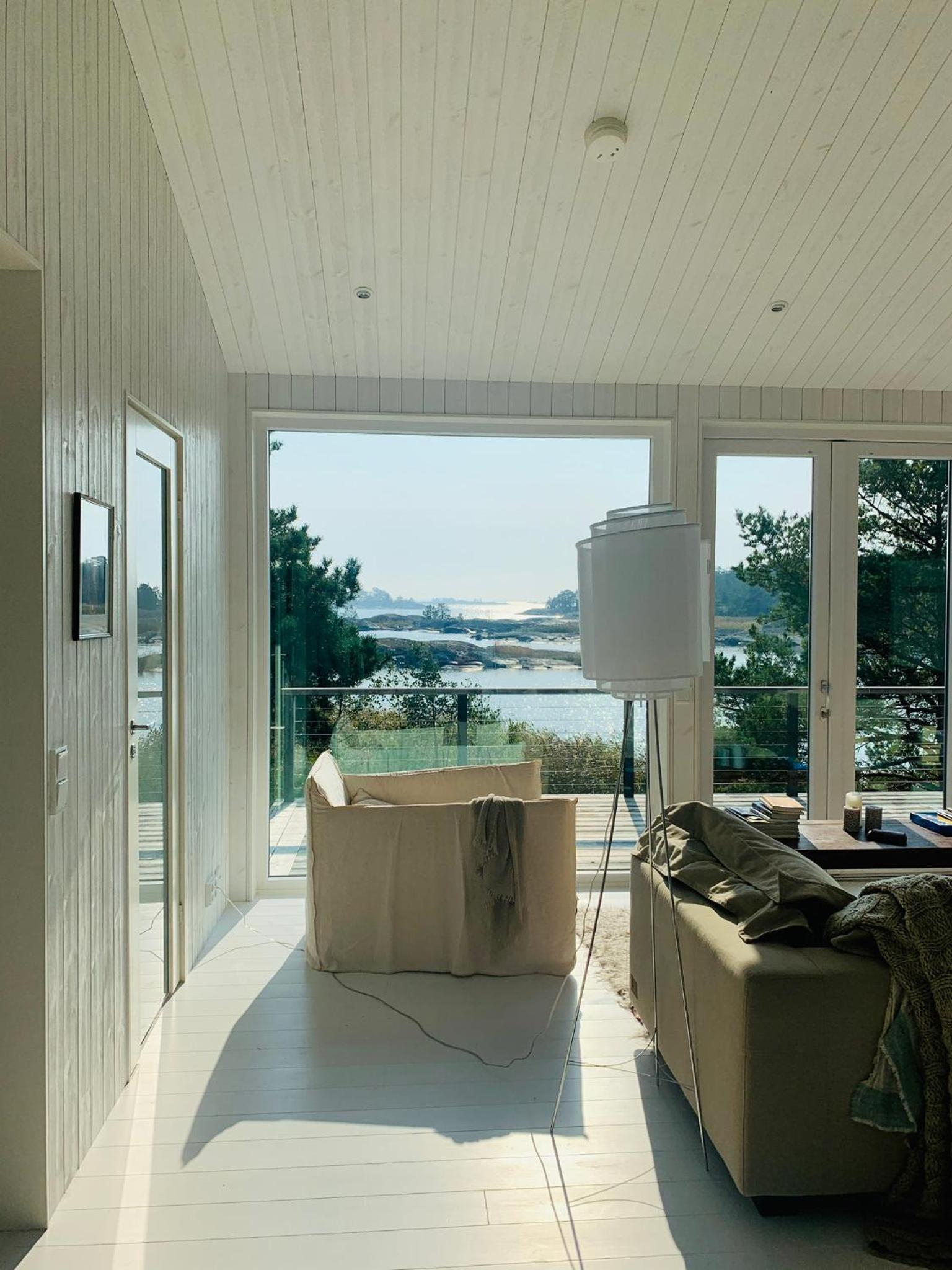 Villa photo 2