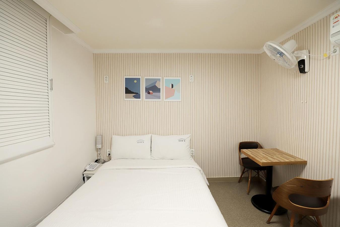 Standard Double Room - Photo 1