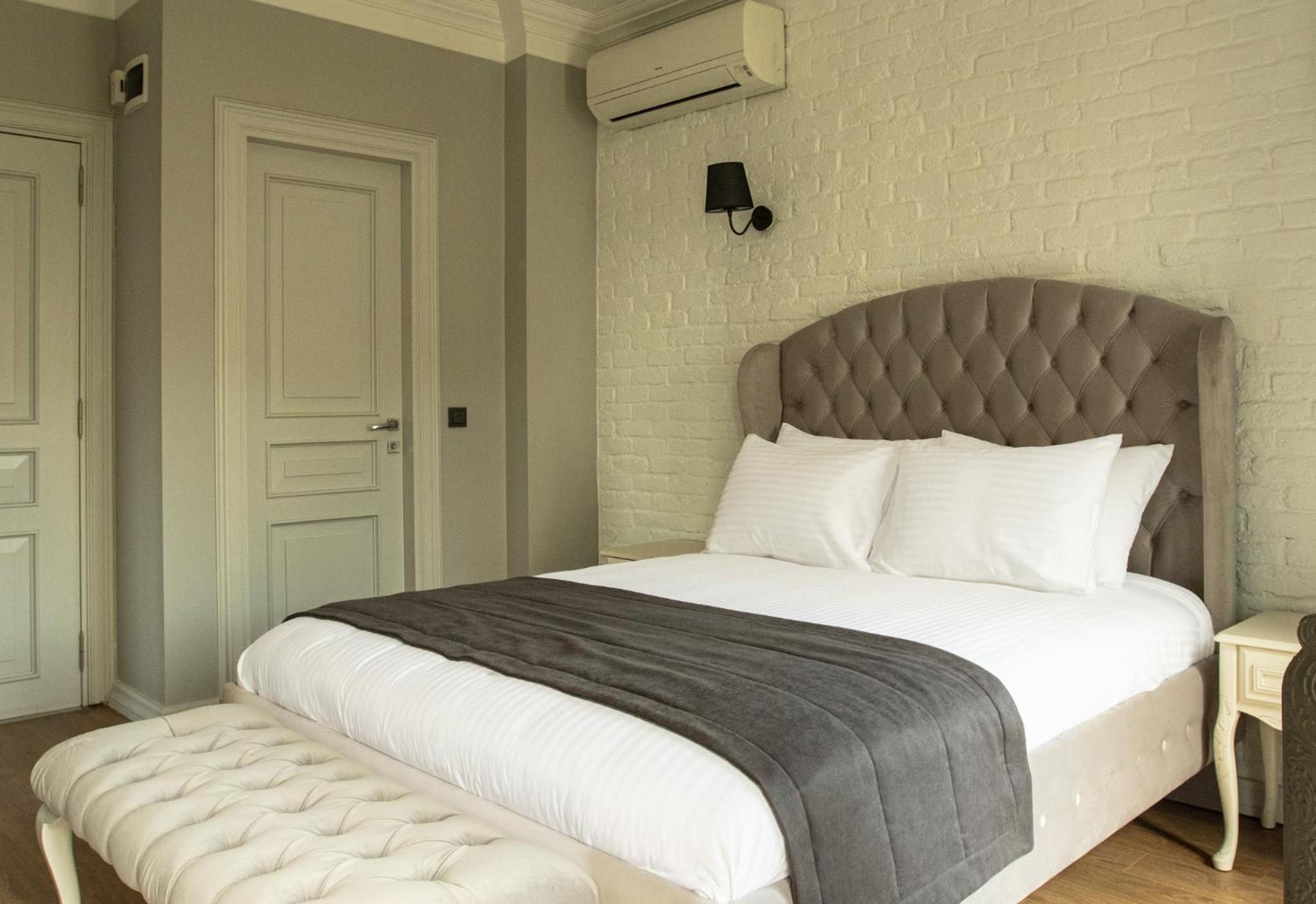 Queen Room with Garden View photo 1