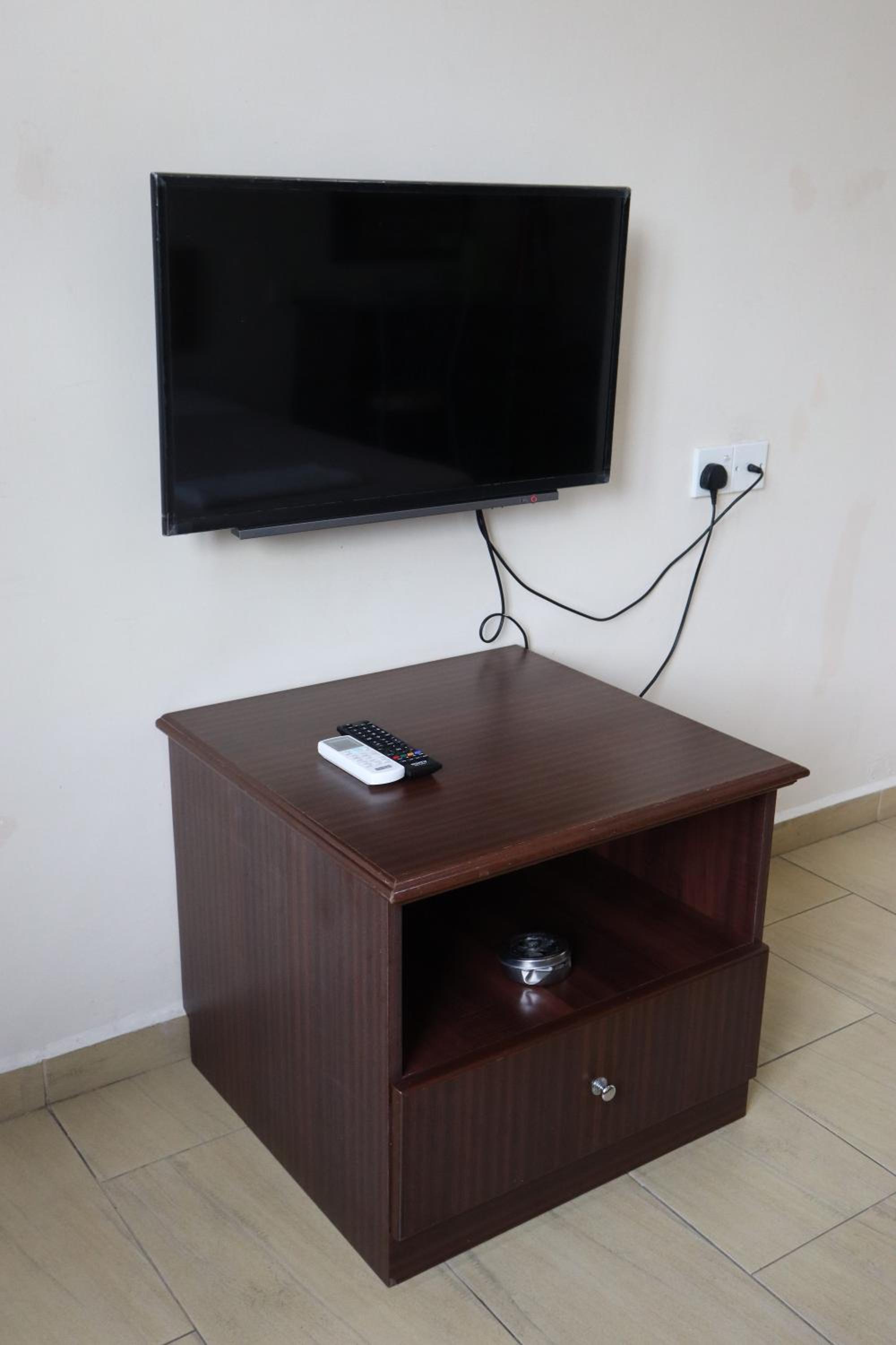 Deluxe Twin Room - Photo 6