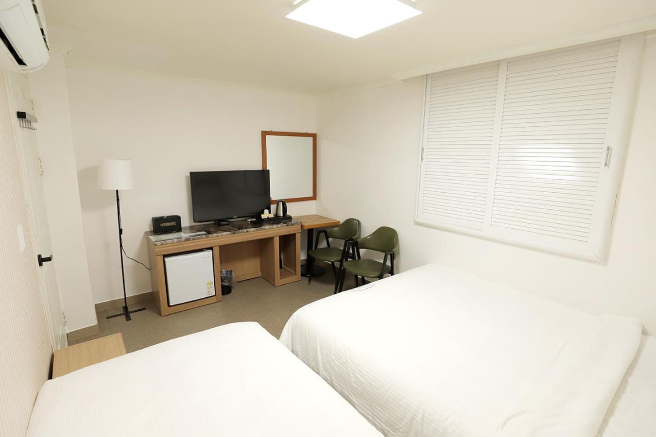Triple Room - Photo 3