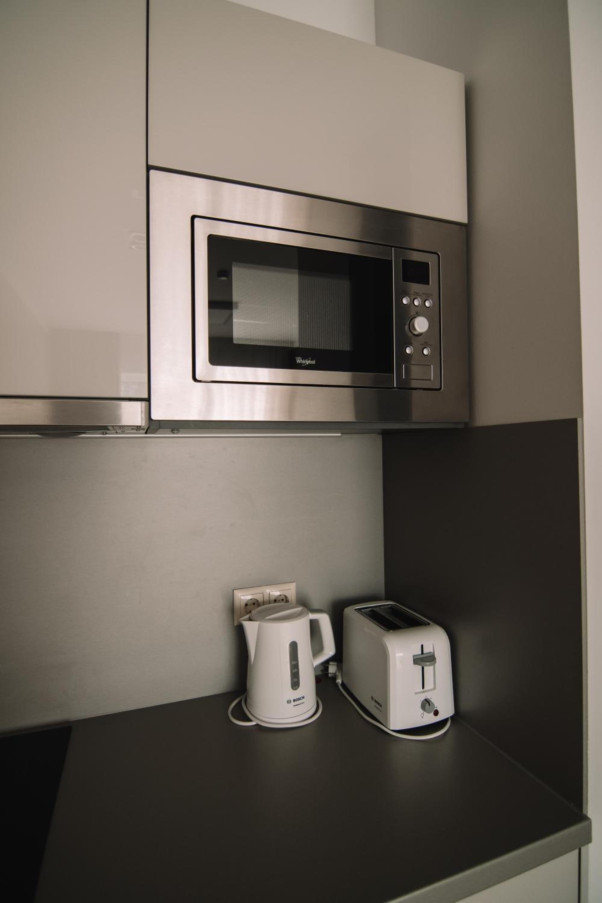 Two-Bedroom Apartment - Photo 16