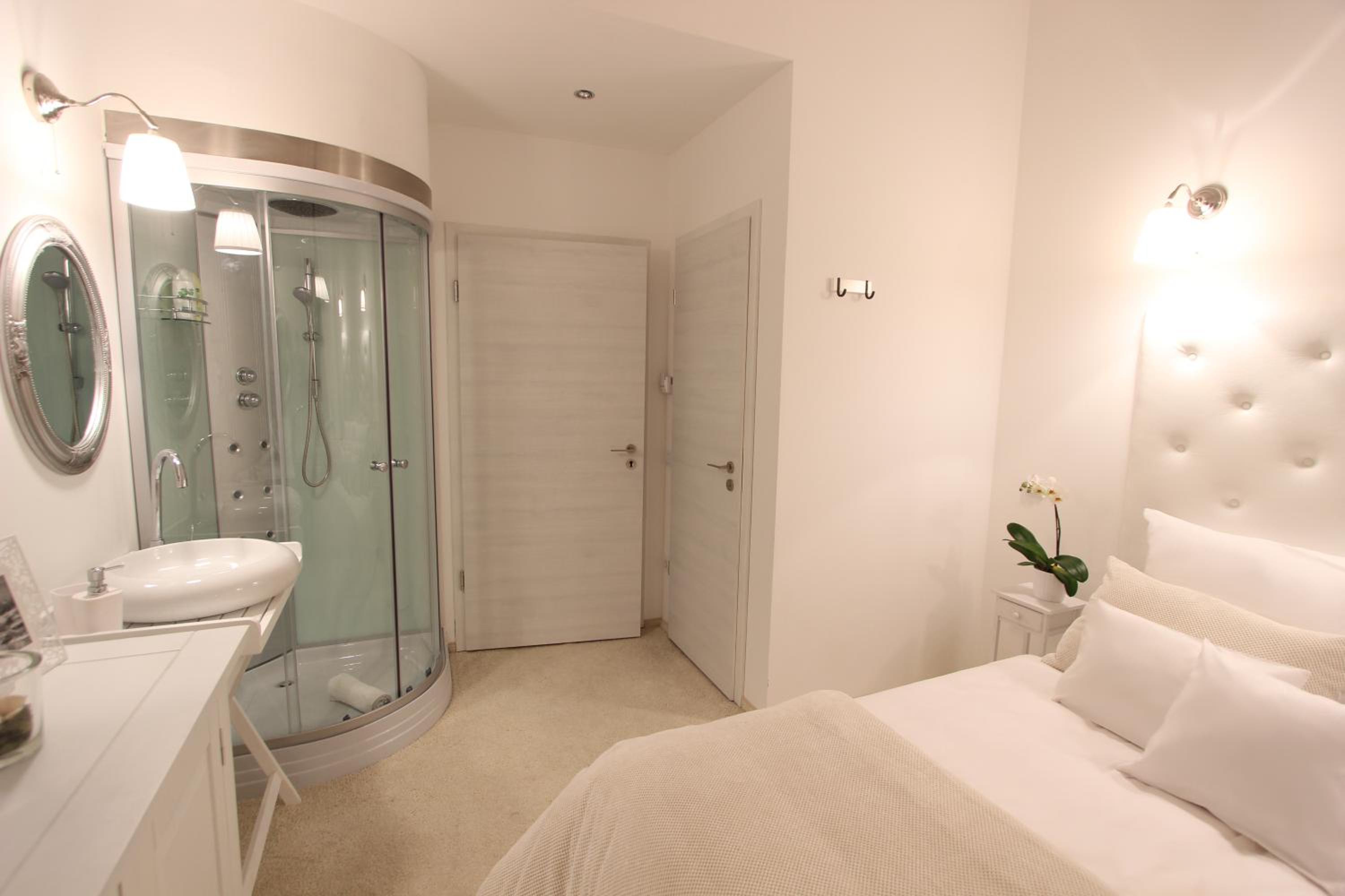 Standard Double Room without River View - Photo 2