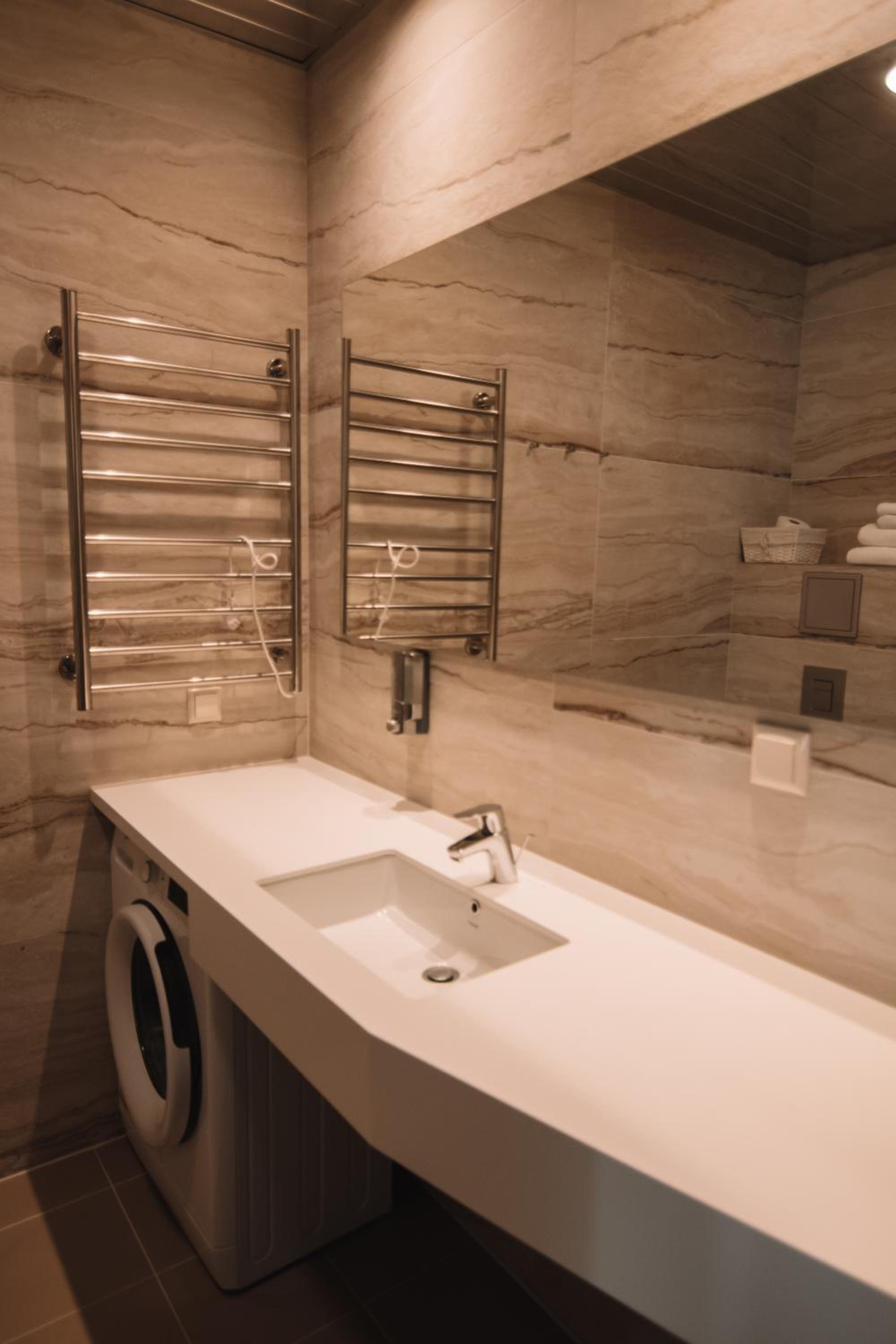 Studio Apartment - Photo 7