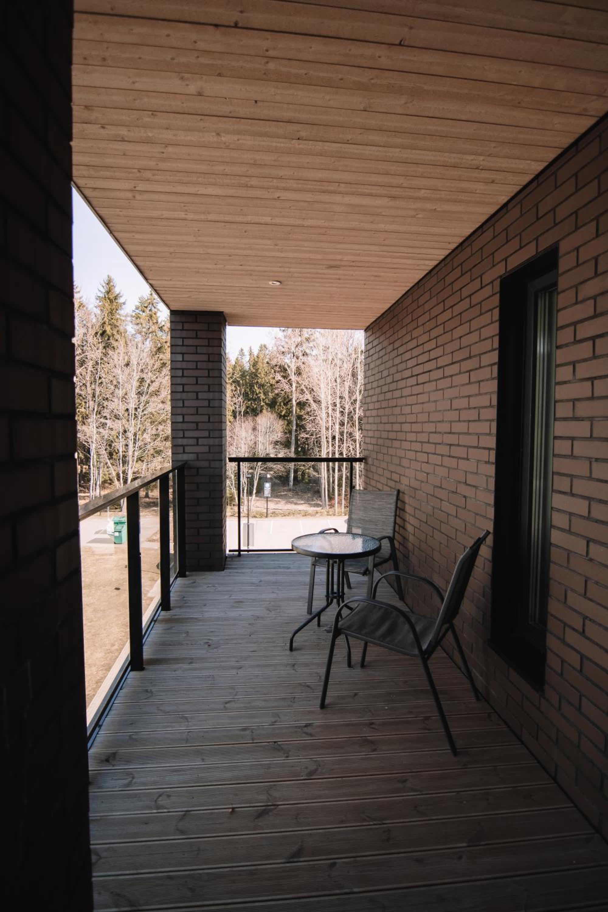 Apartment with Terrace - Photo 21