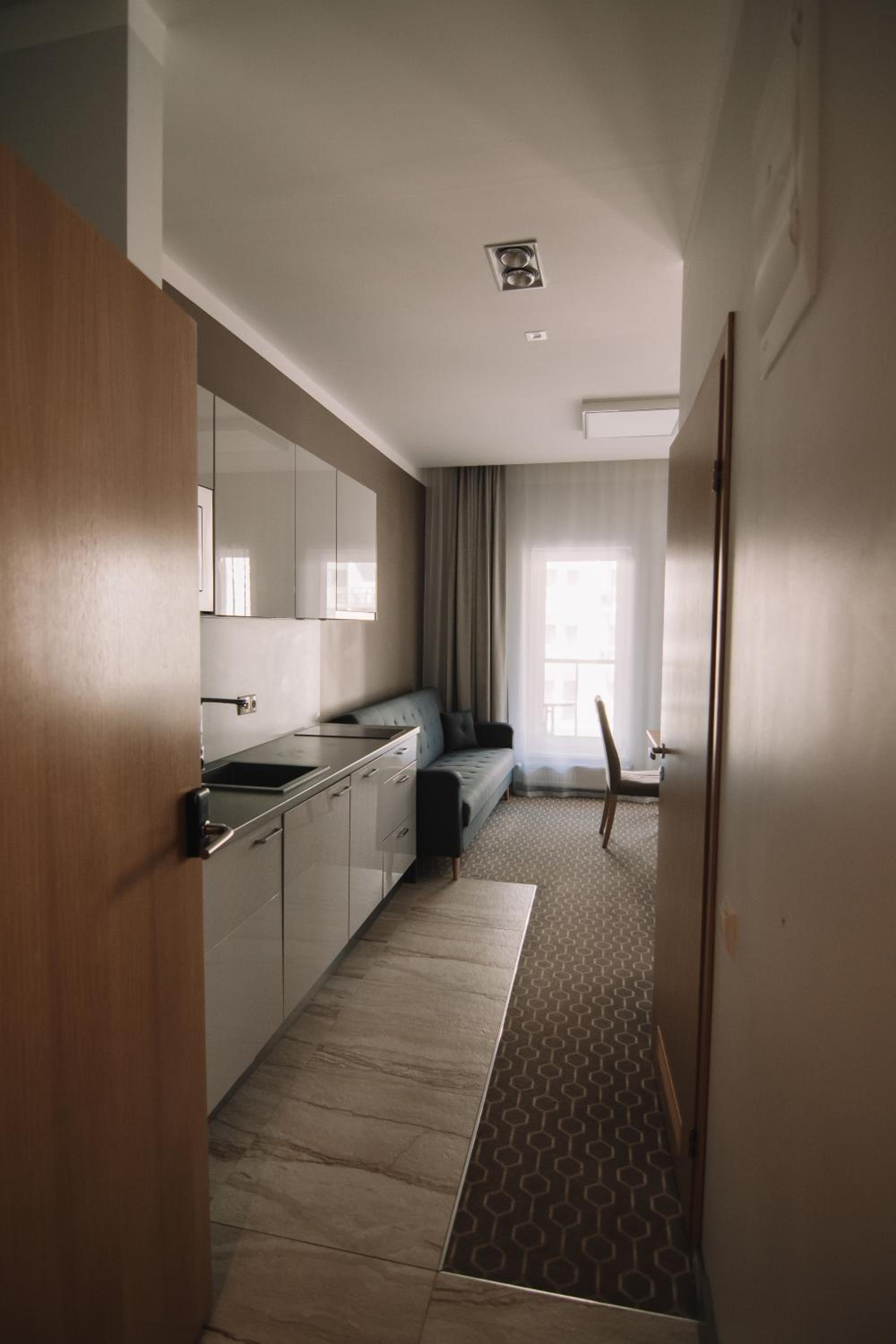 Apartment with Terrace photo 2