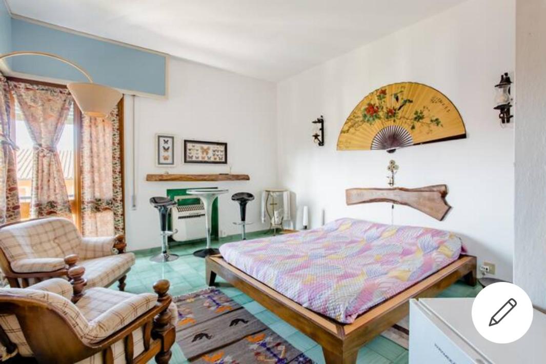 Double Room with Private Bathroom - Photo 1