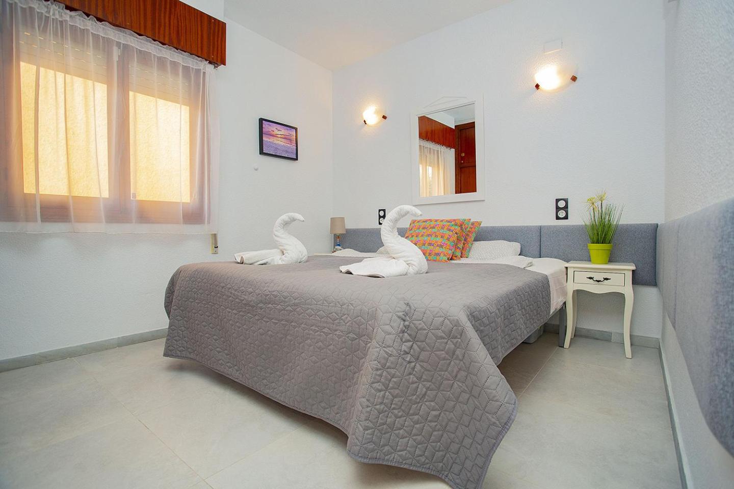 Apartamento con Balcón