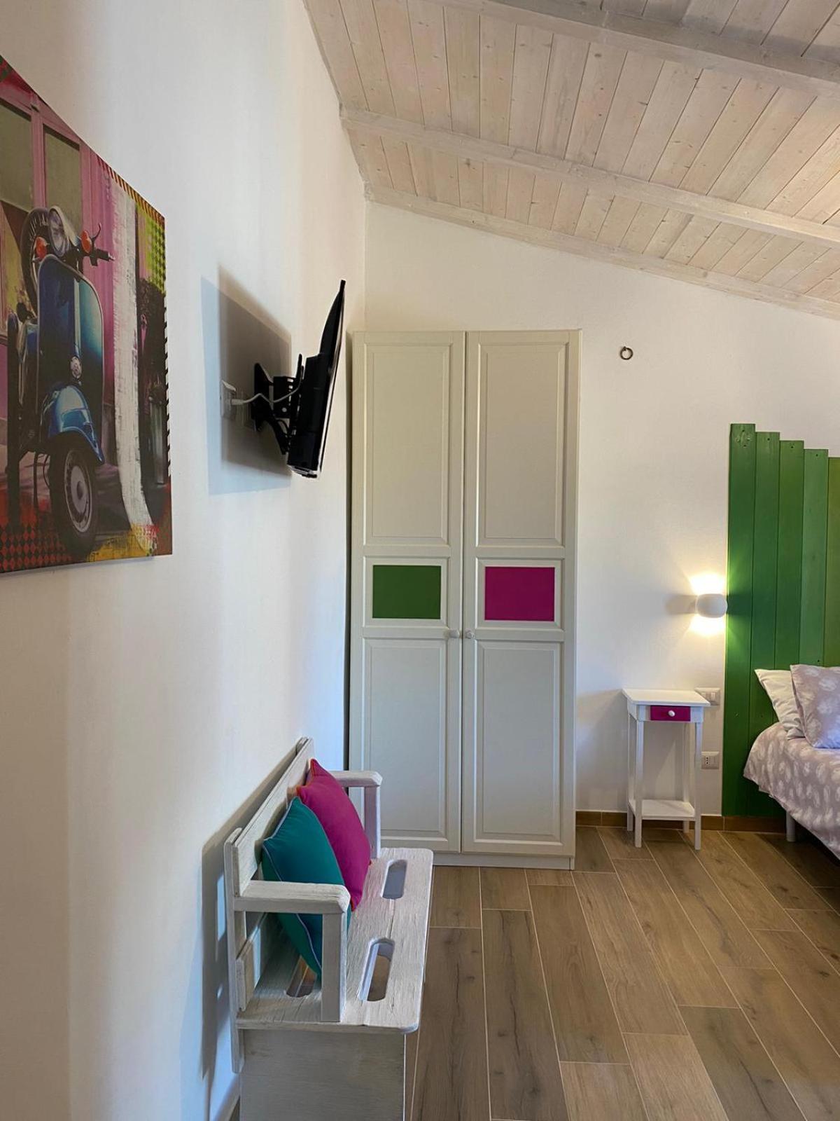 Triple Room with Terrace photo 3
